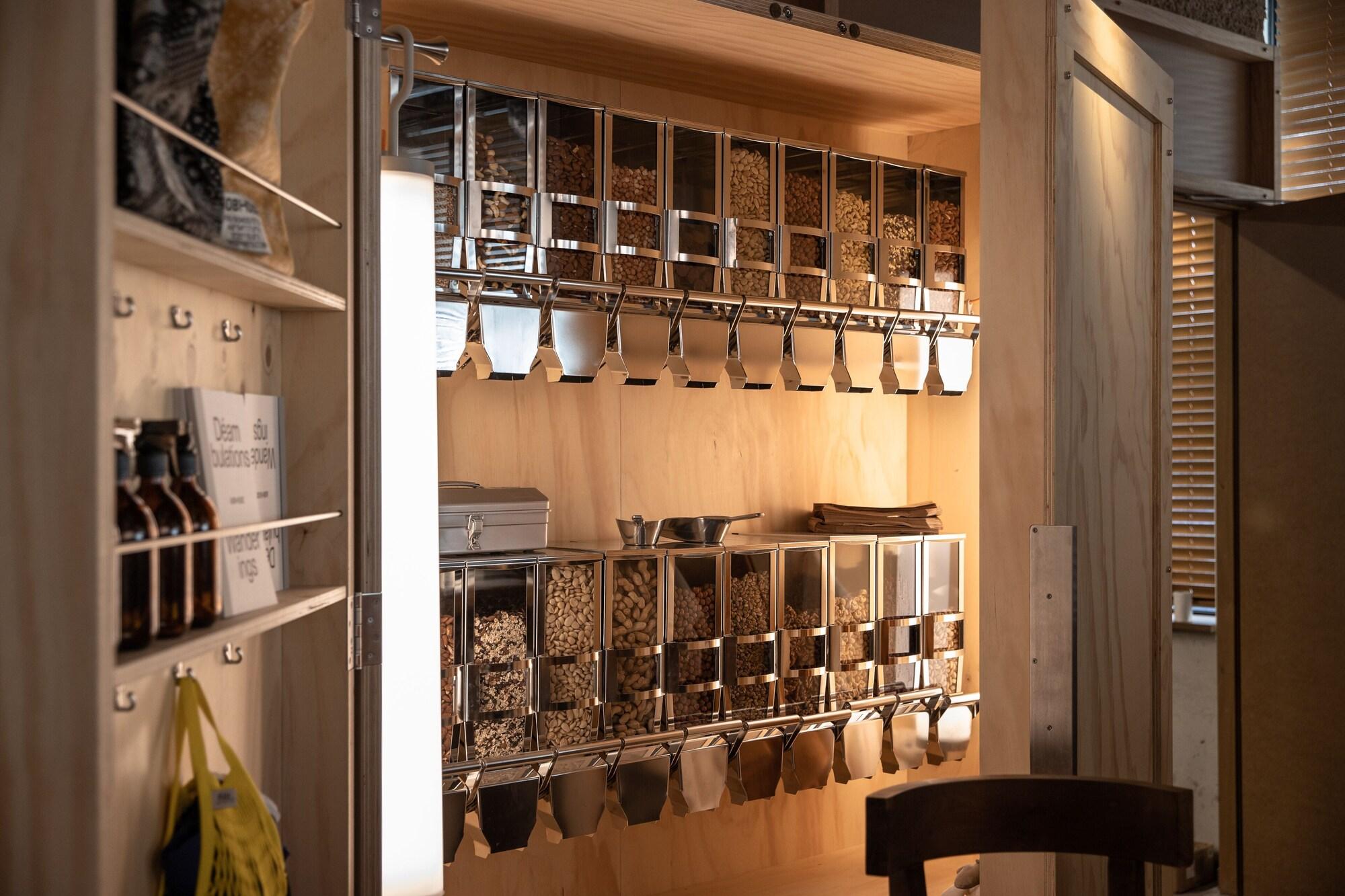 Mob House - фото