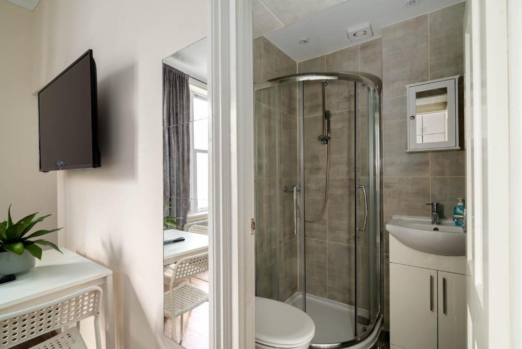 Camden Suites 