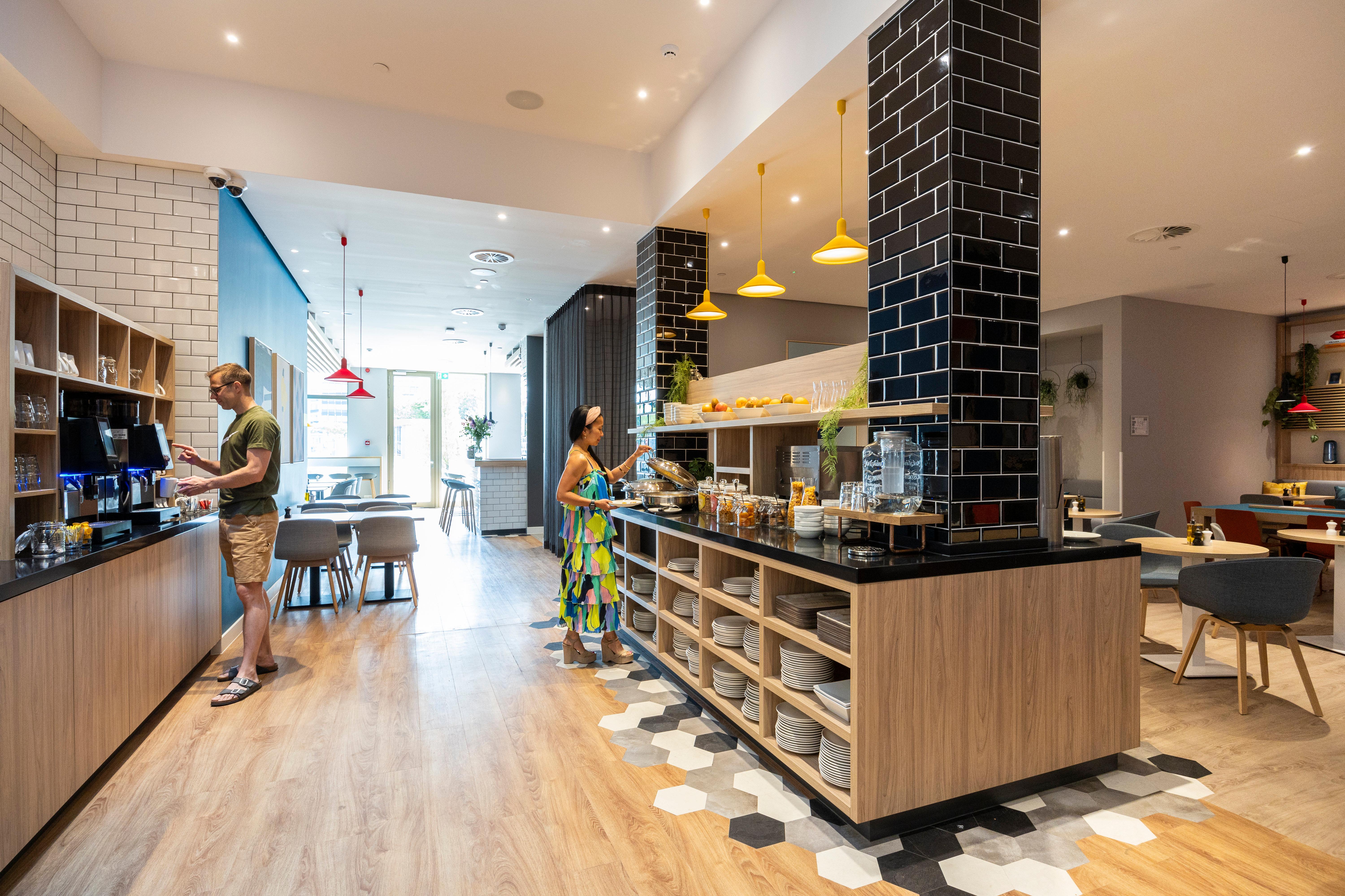 Holiday Inn Express Antwerp City Centre