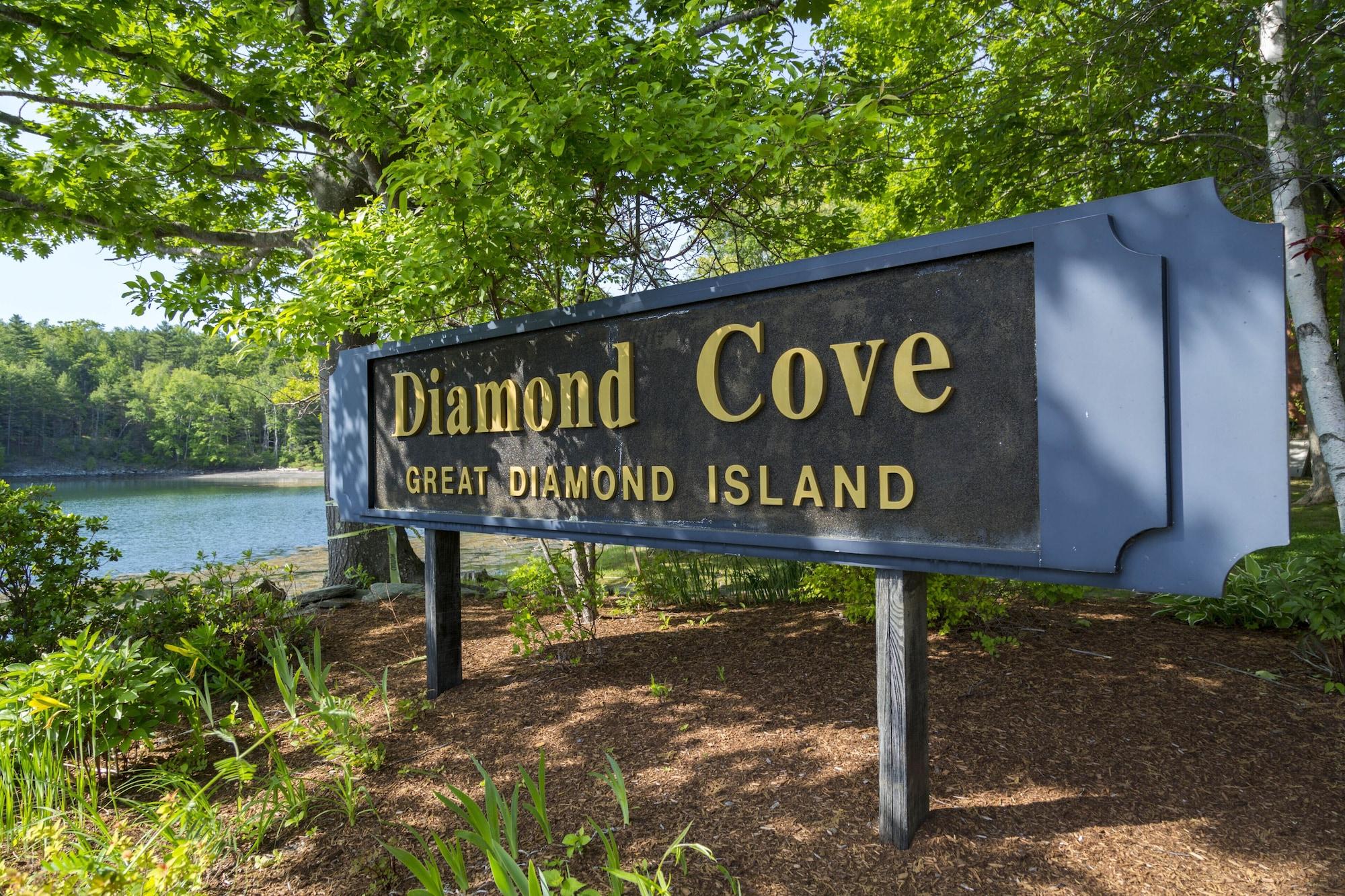 Inn at Diamond Cove by null