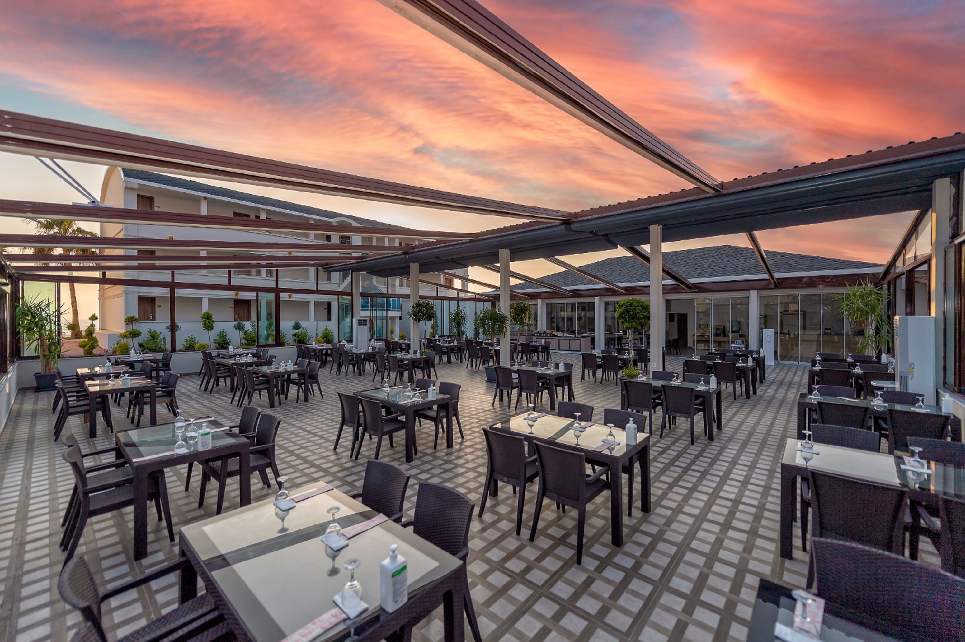 Lord Marina Hotel & Bungalows
