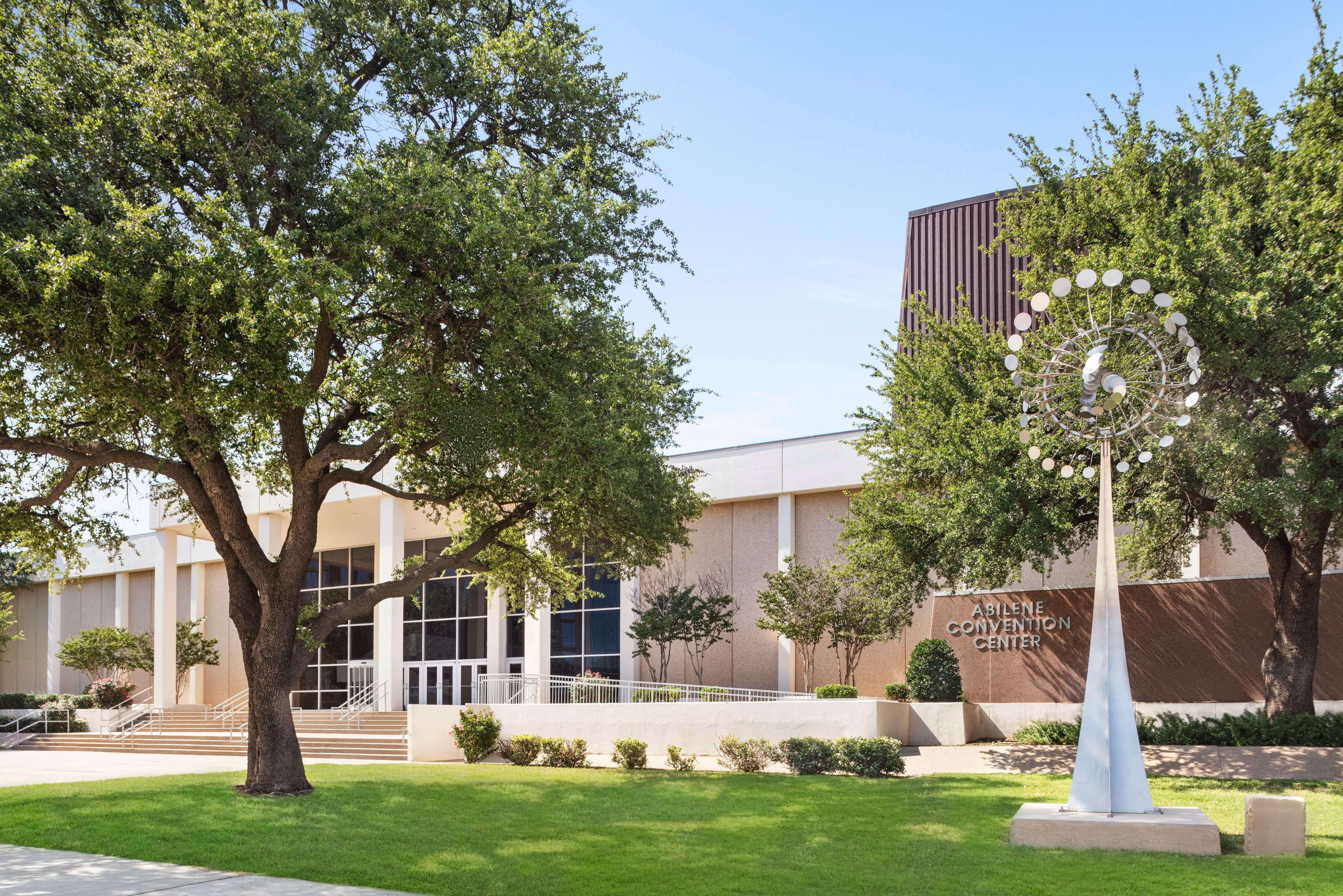 Doubletree By Hilton Abilene Downtown Convention C