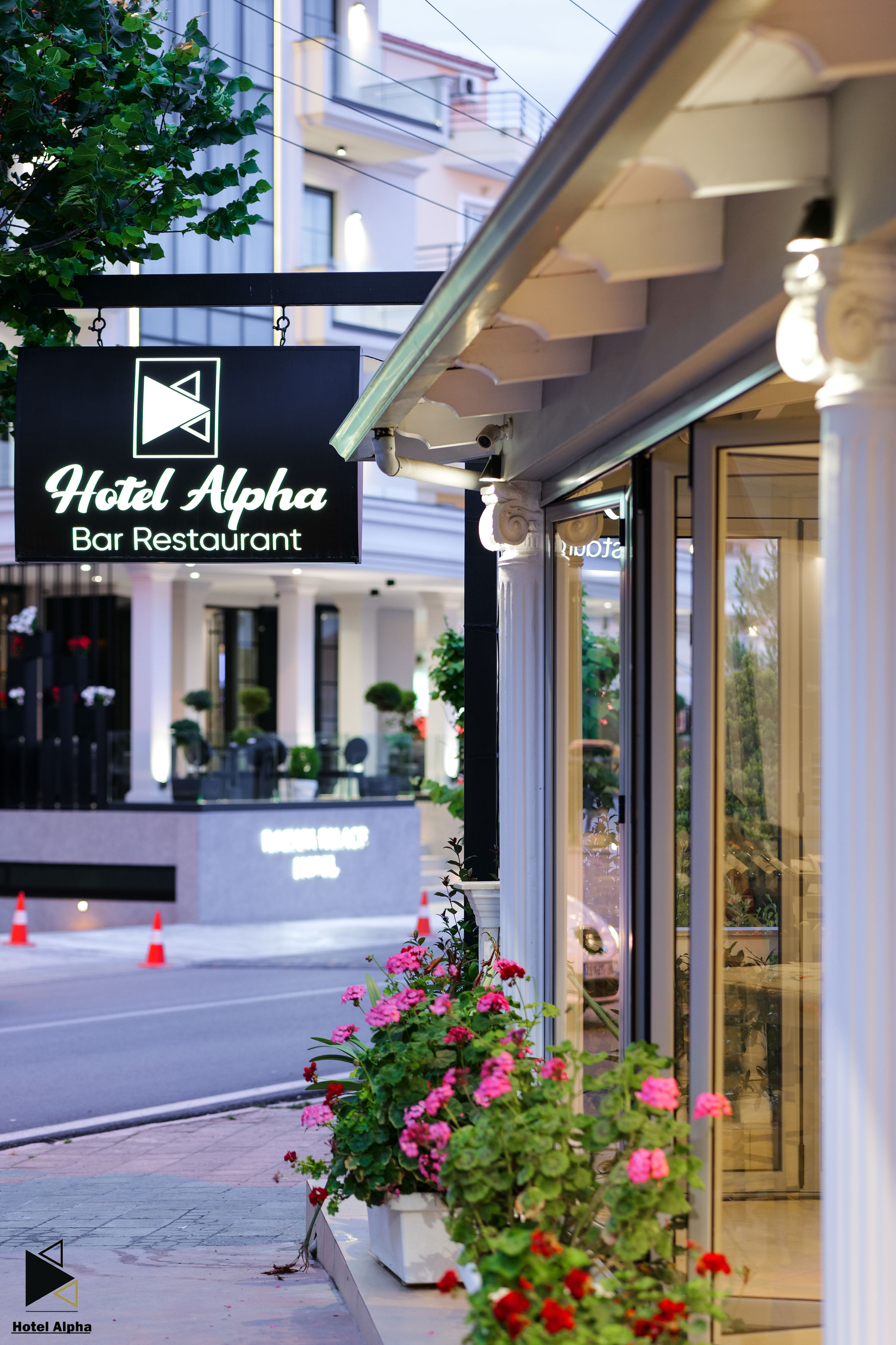 Hotel Alpha
