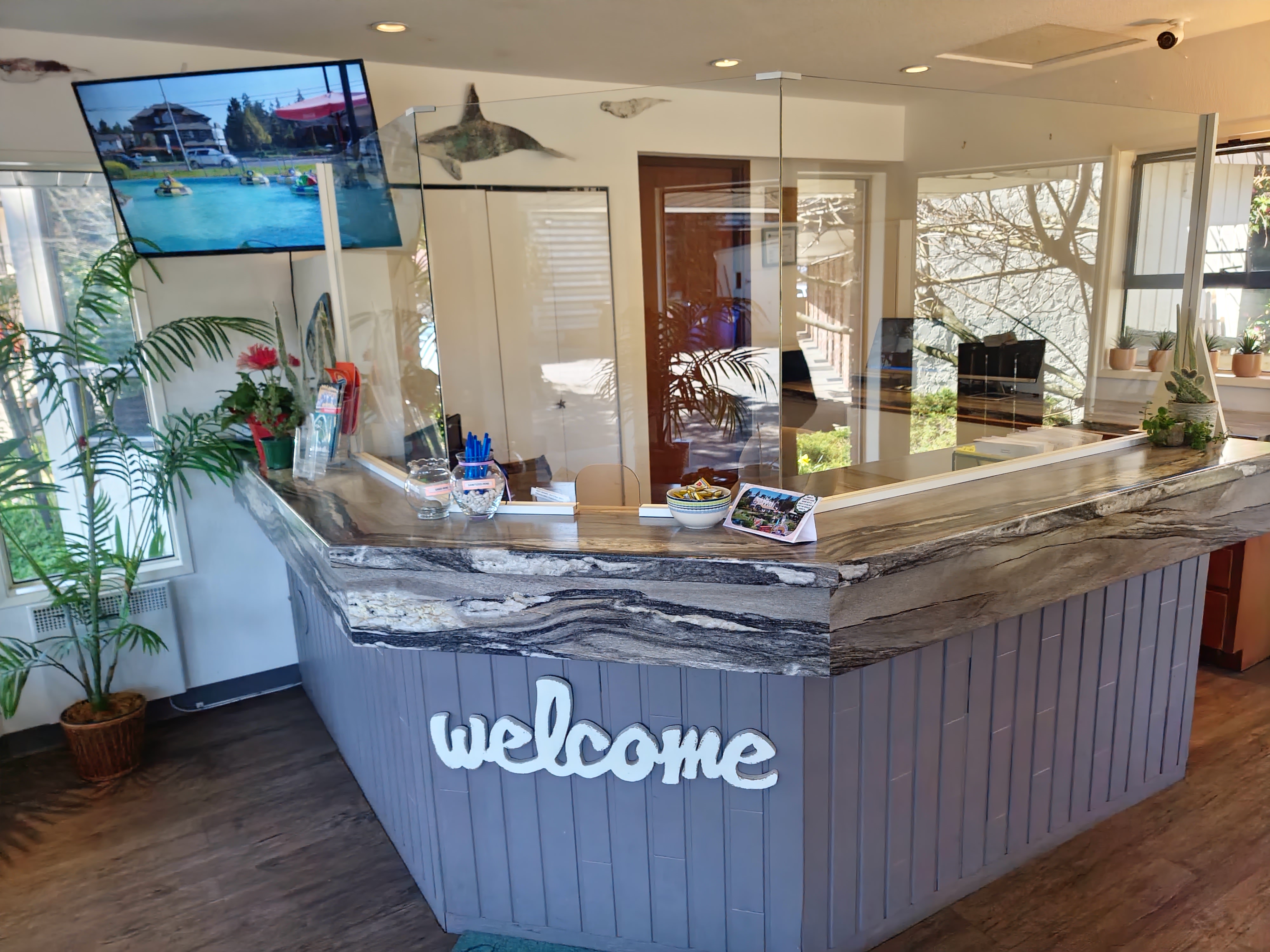 Sea Edge Beachside Hotel