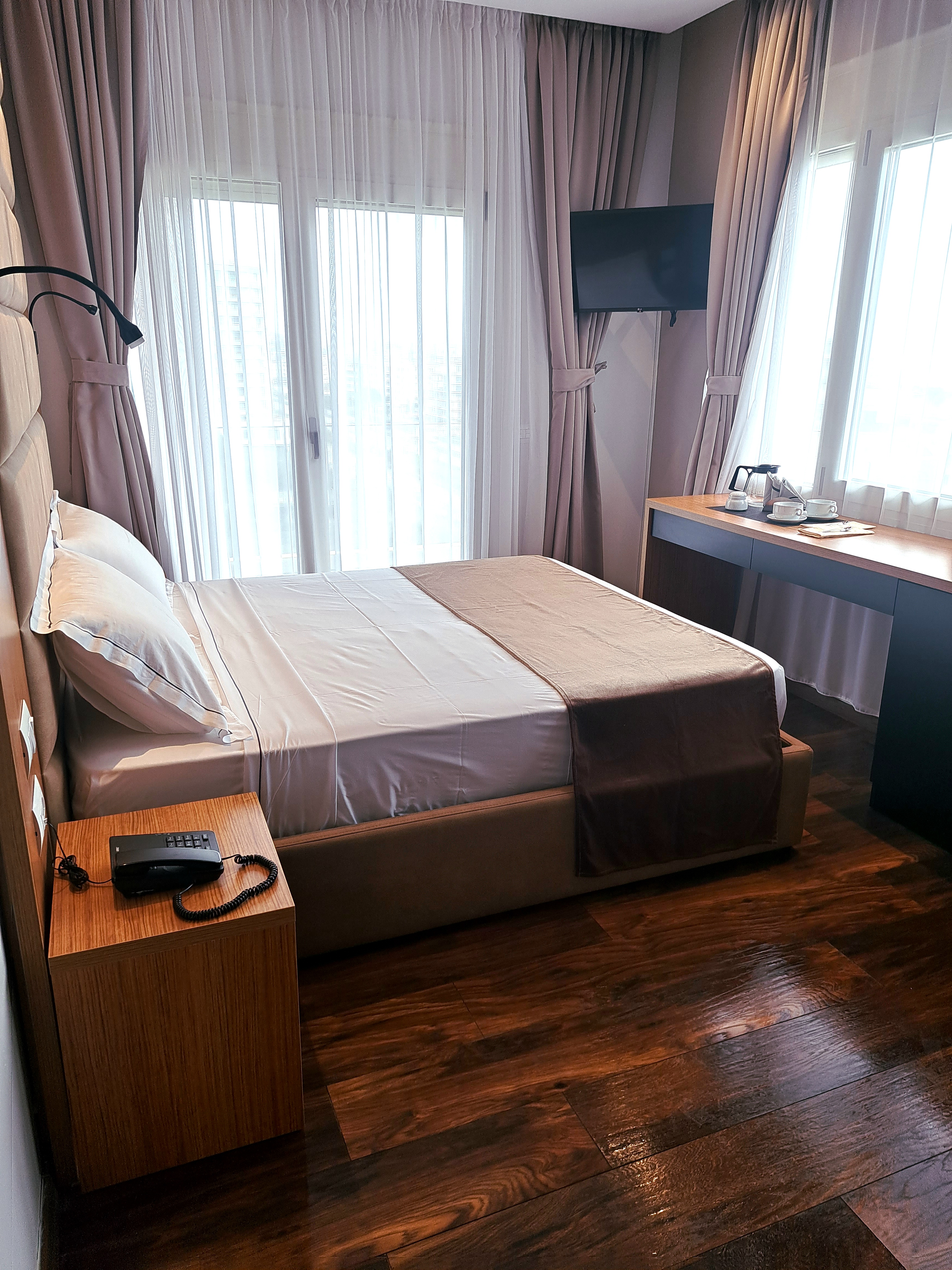 Olivia's Hill Resort - photo