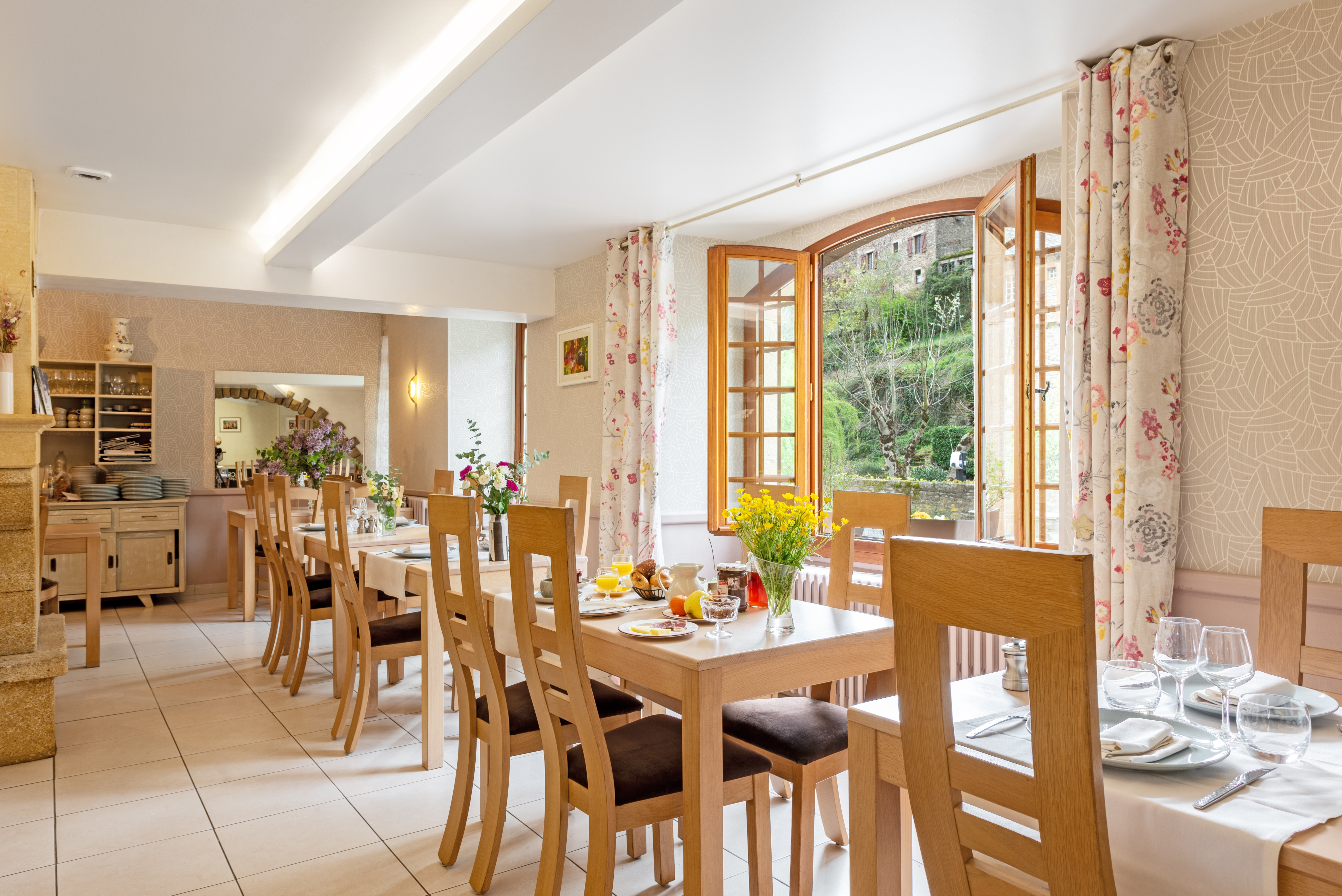 Logis Hotel Le Relays Du Chasteau