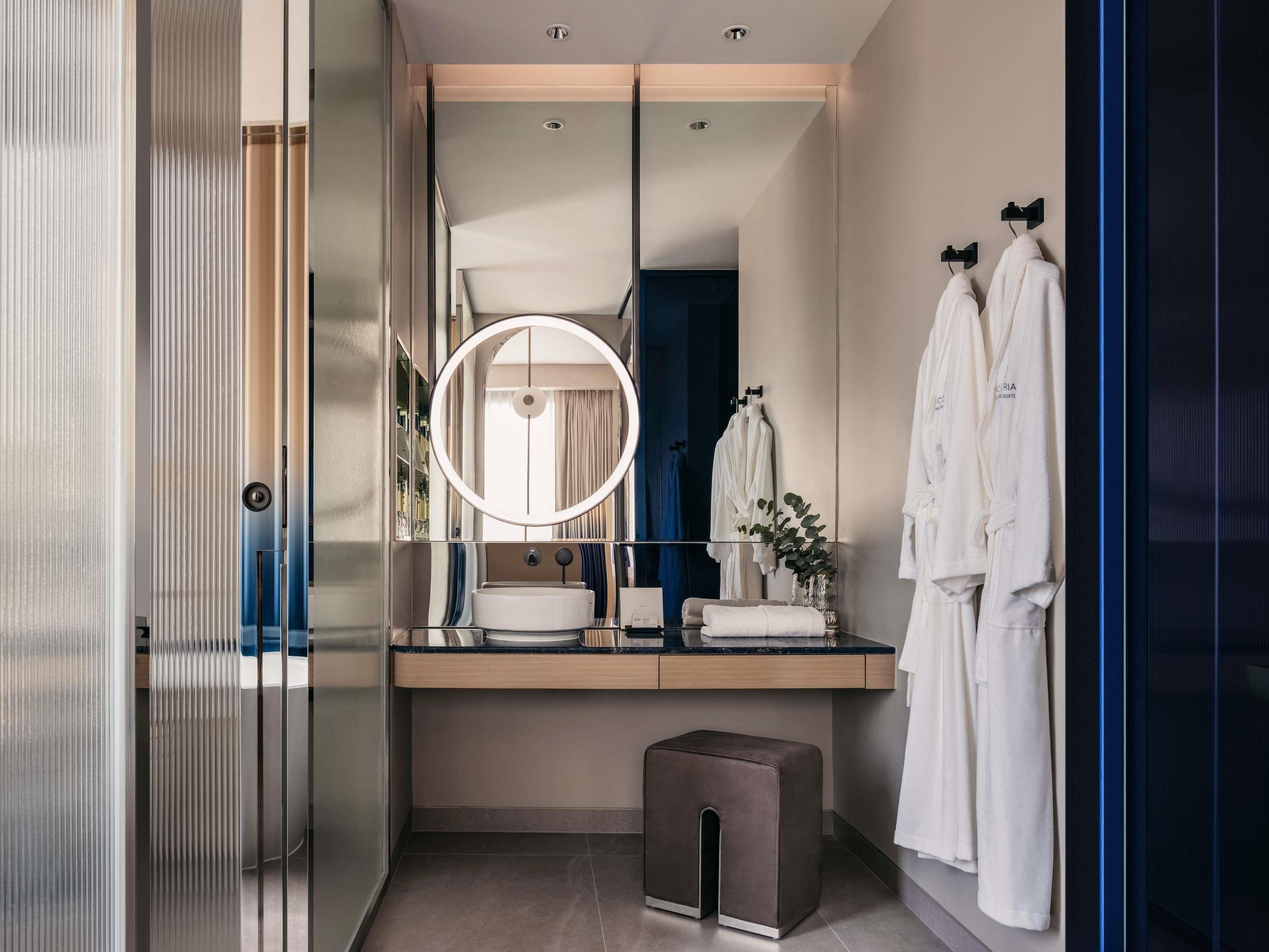 Mondrian Singapore Duxton by null