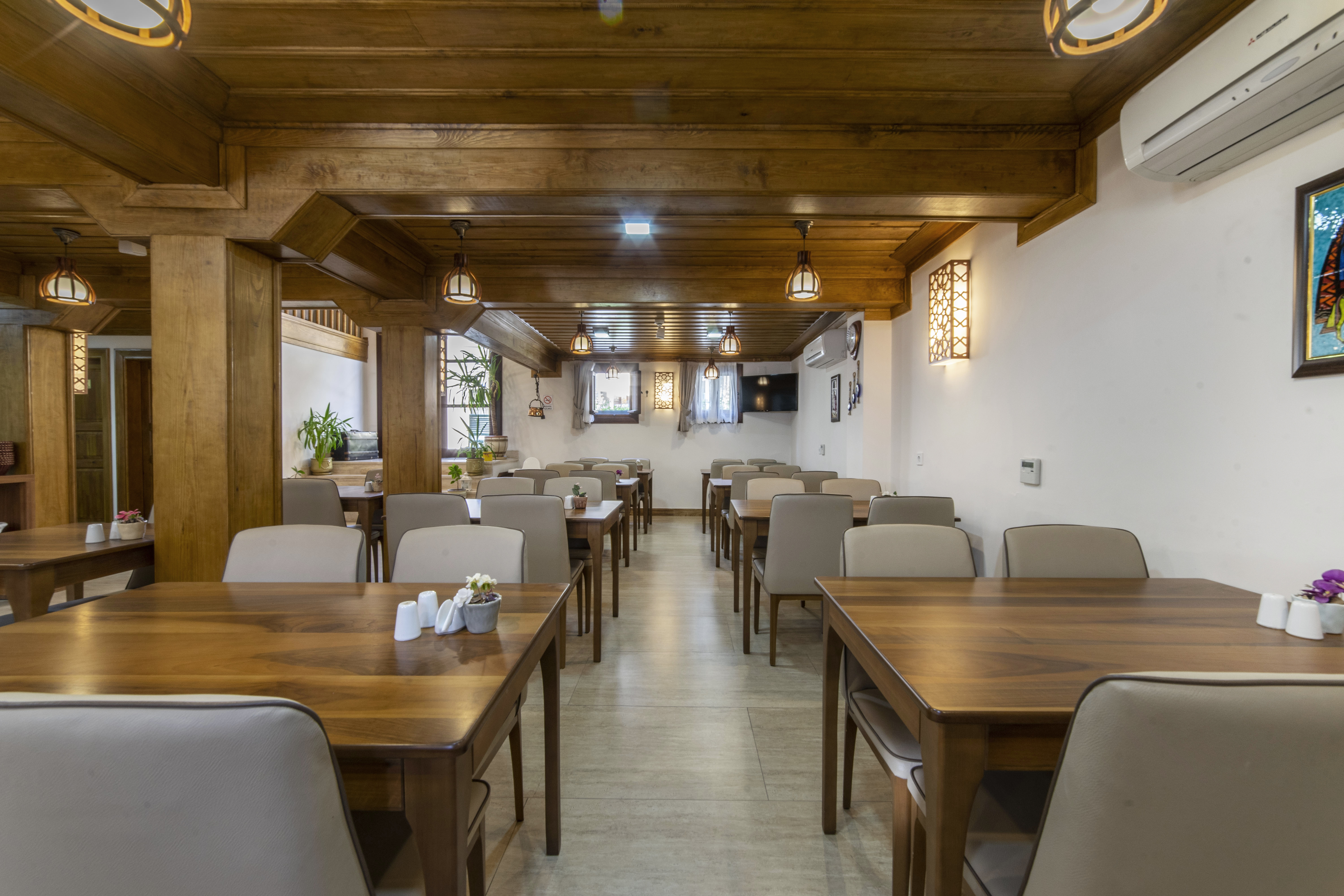 Armistis Hotel