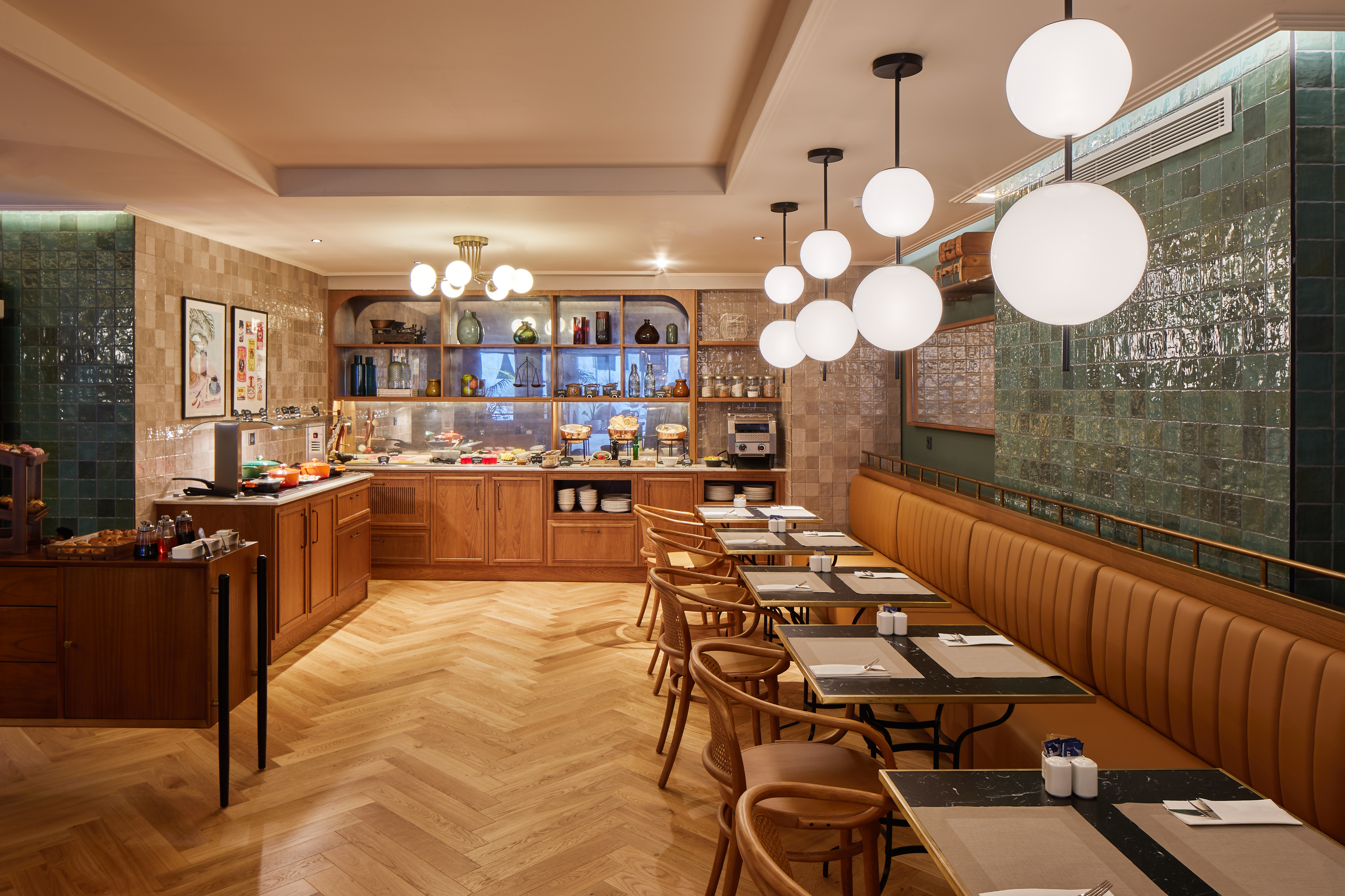 Via Sants Hotel Barcelona, Tapestry Collection By 