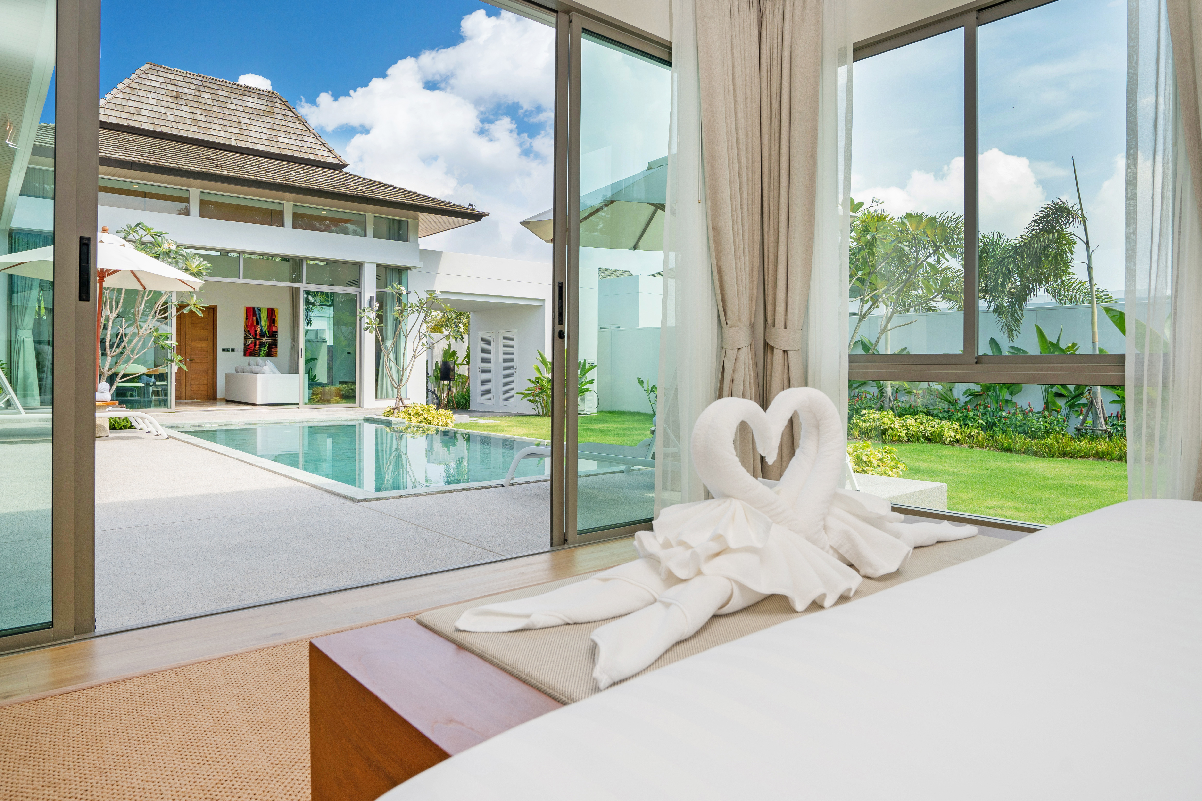 Escape Villas At Shambhala Grand Villa