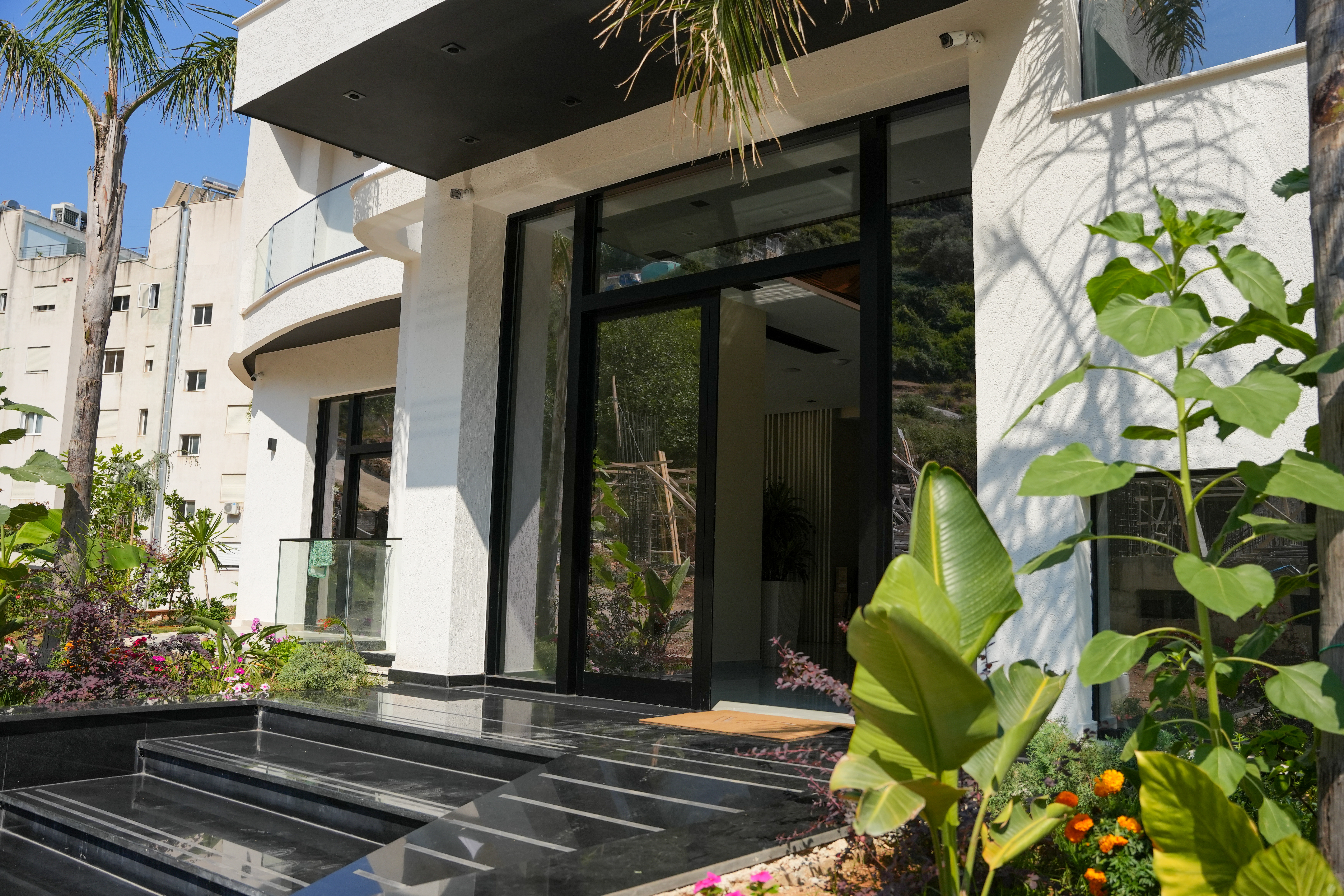 Valza Boutique Hotel - photo