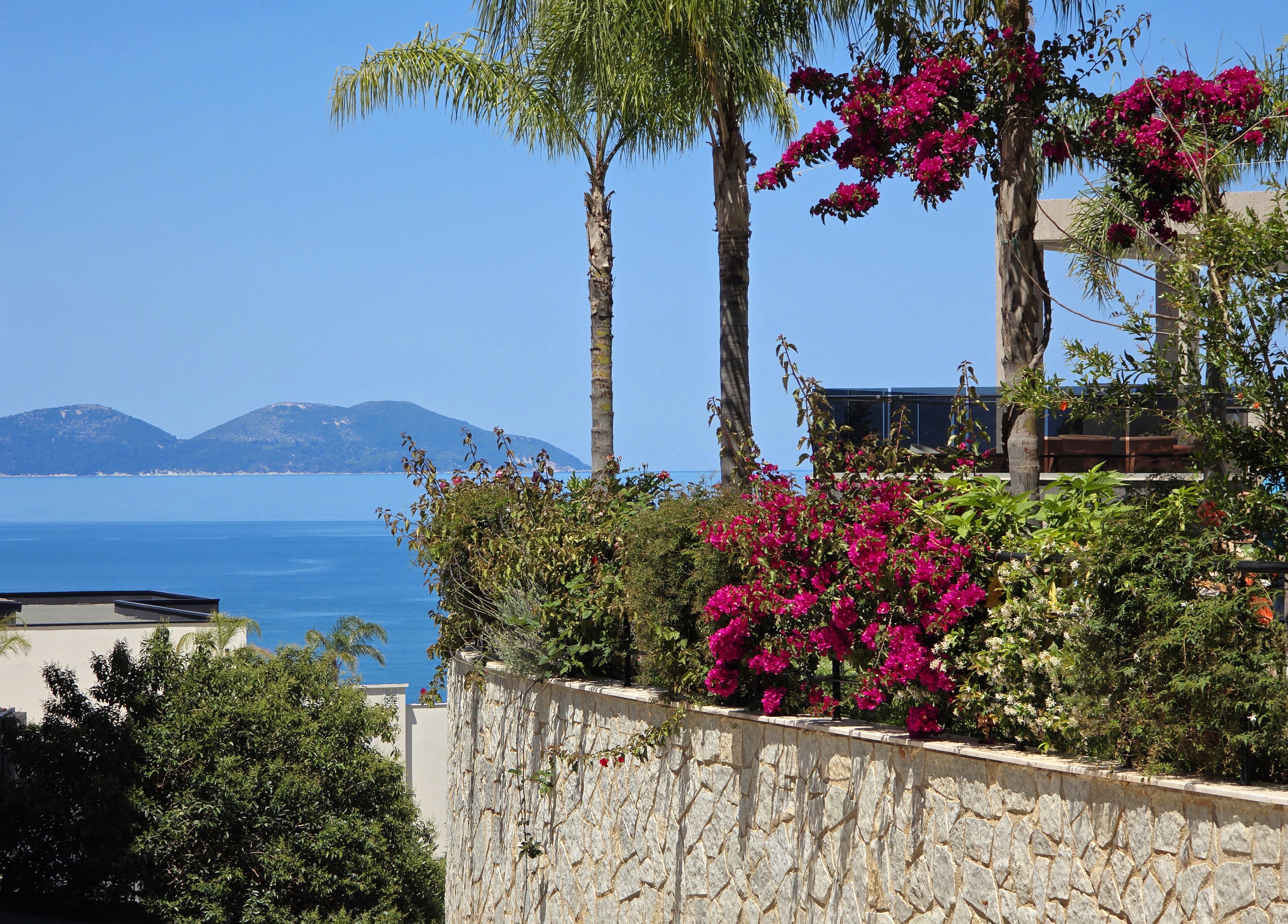 Valza Boutique Hotel - photo