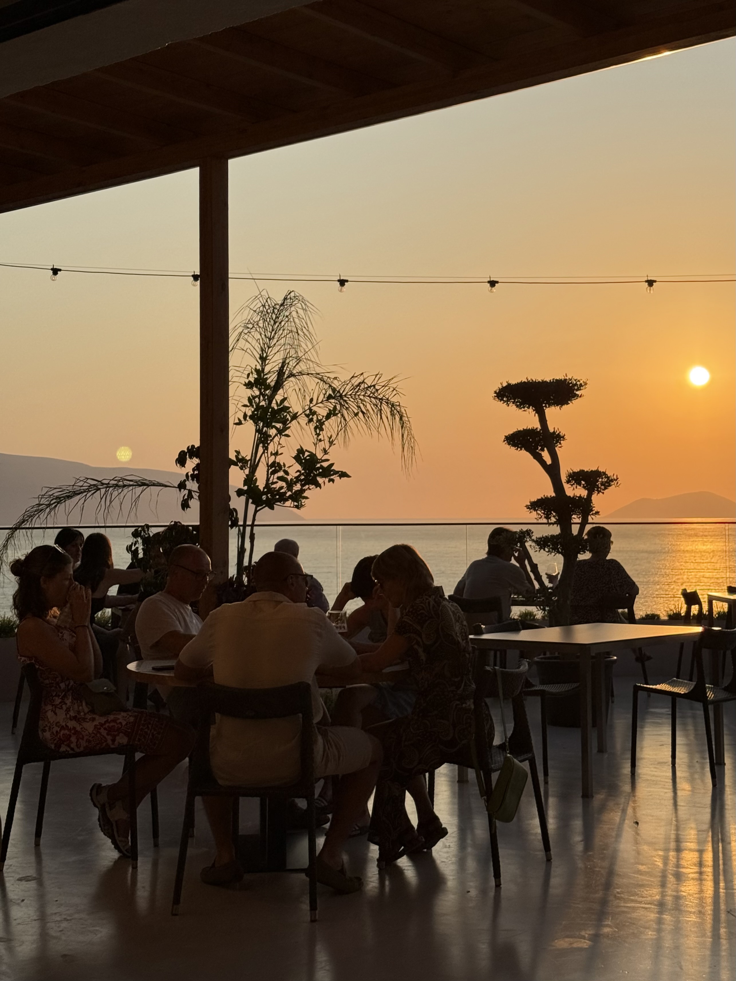 Valza Boutique Hotel - photo