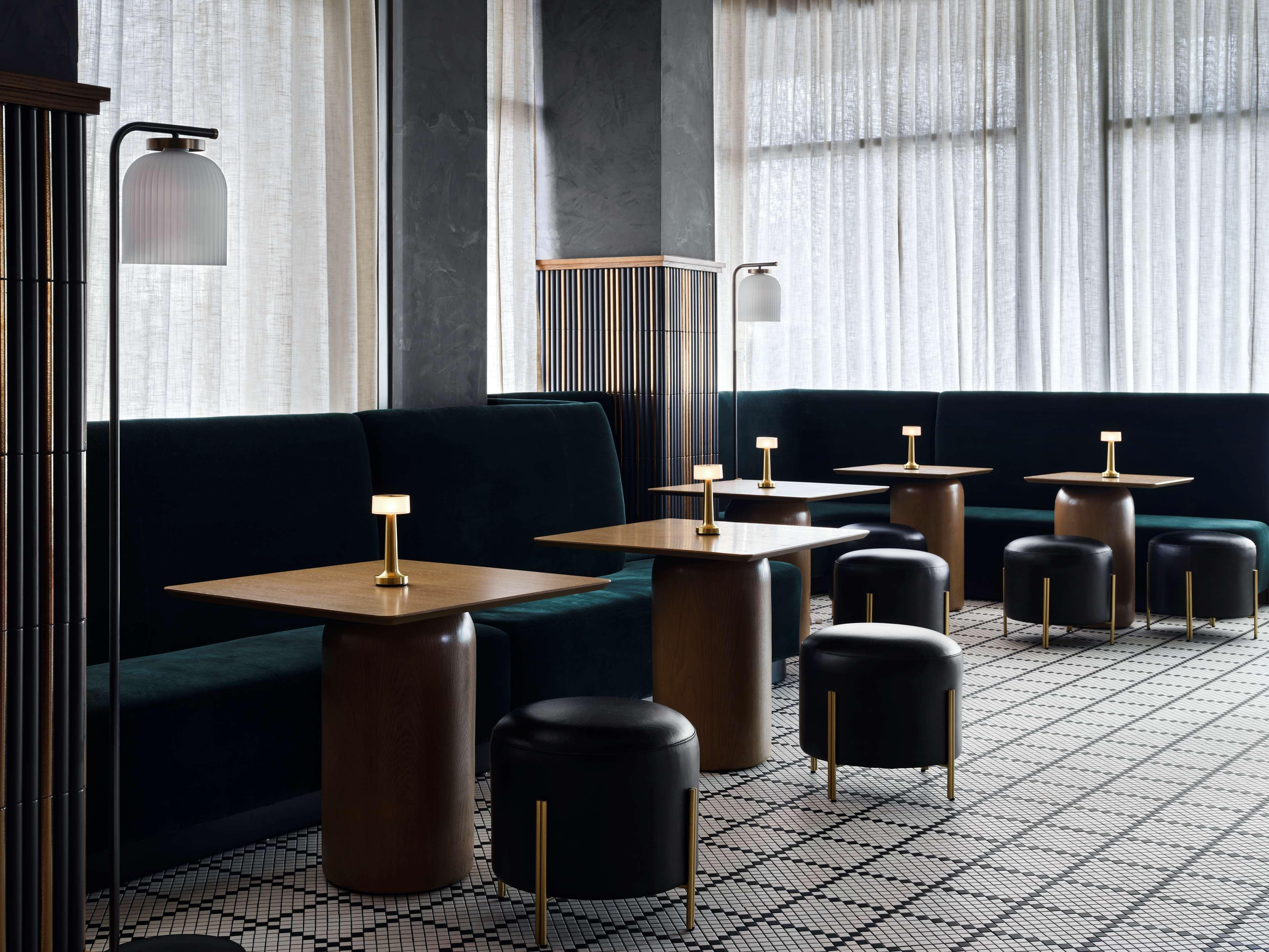 The Tess, Autograph Collection by null