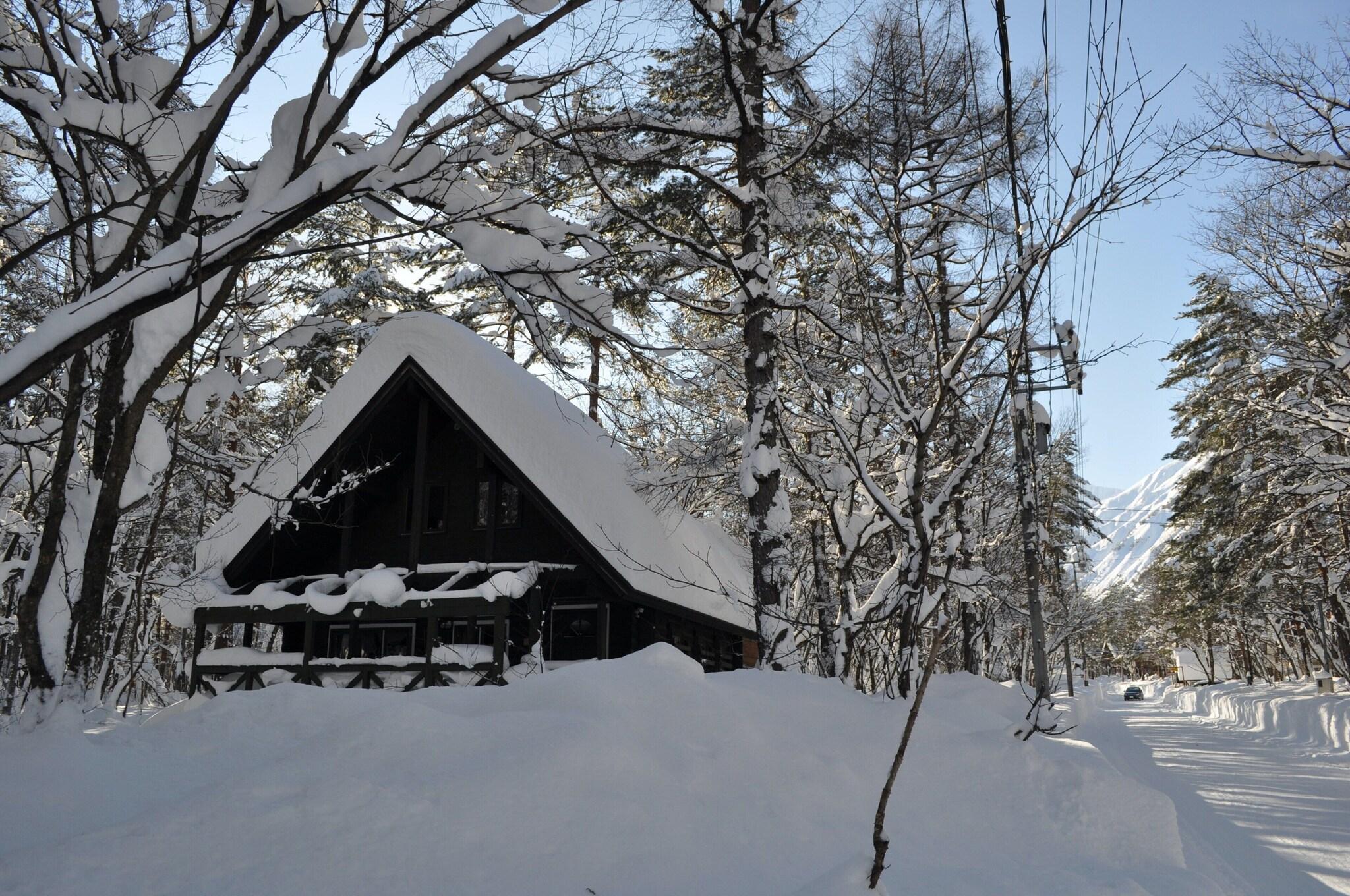 General view 2, Big Foot Cabin Hakuba, Hakuba