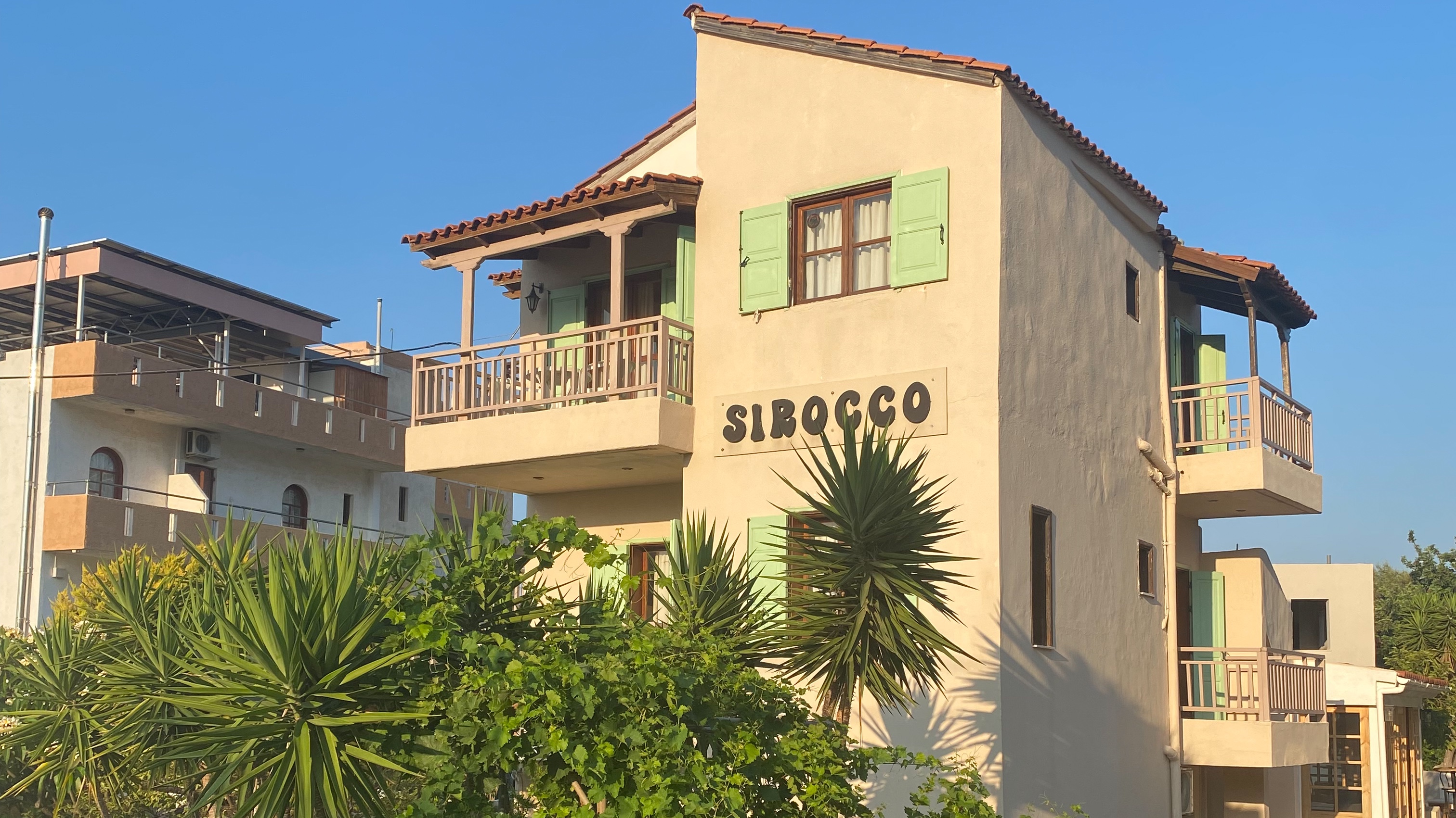 Sirocco Apartments