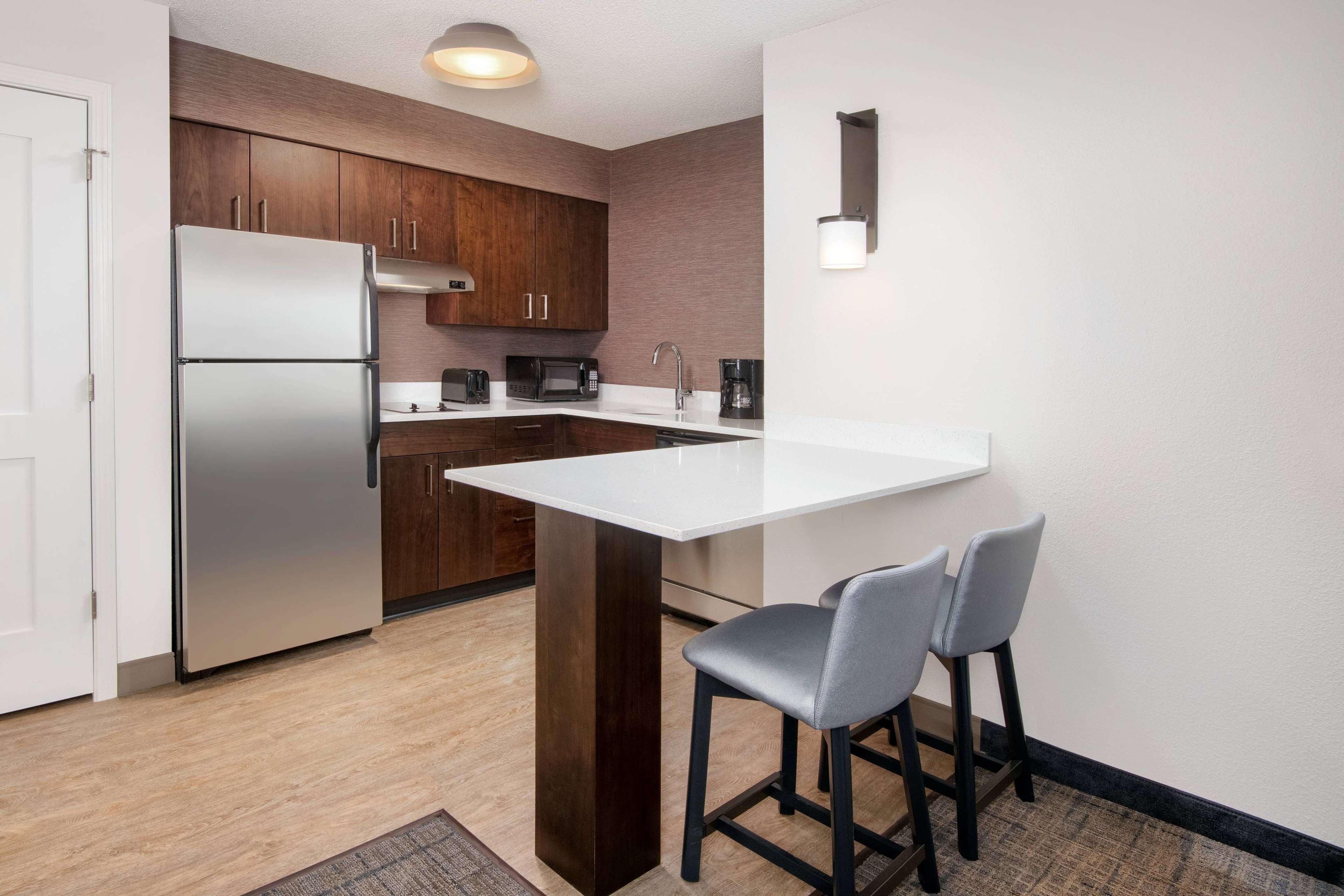 Sonesta Es Suites Atlanta Kennesaw Town Center