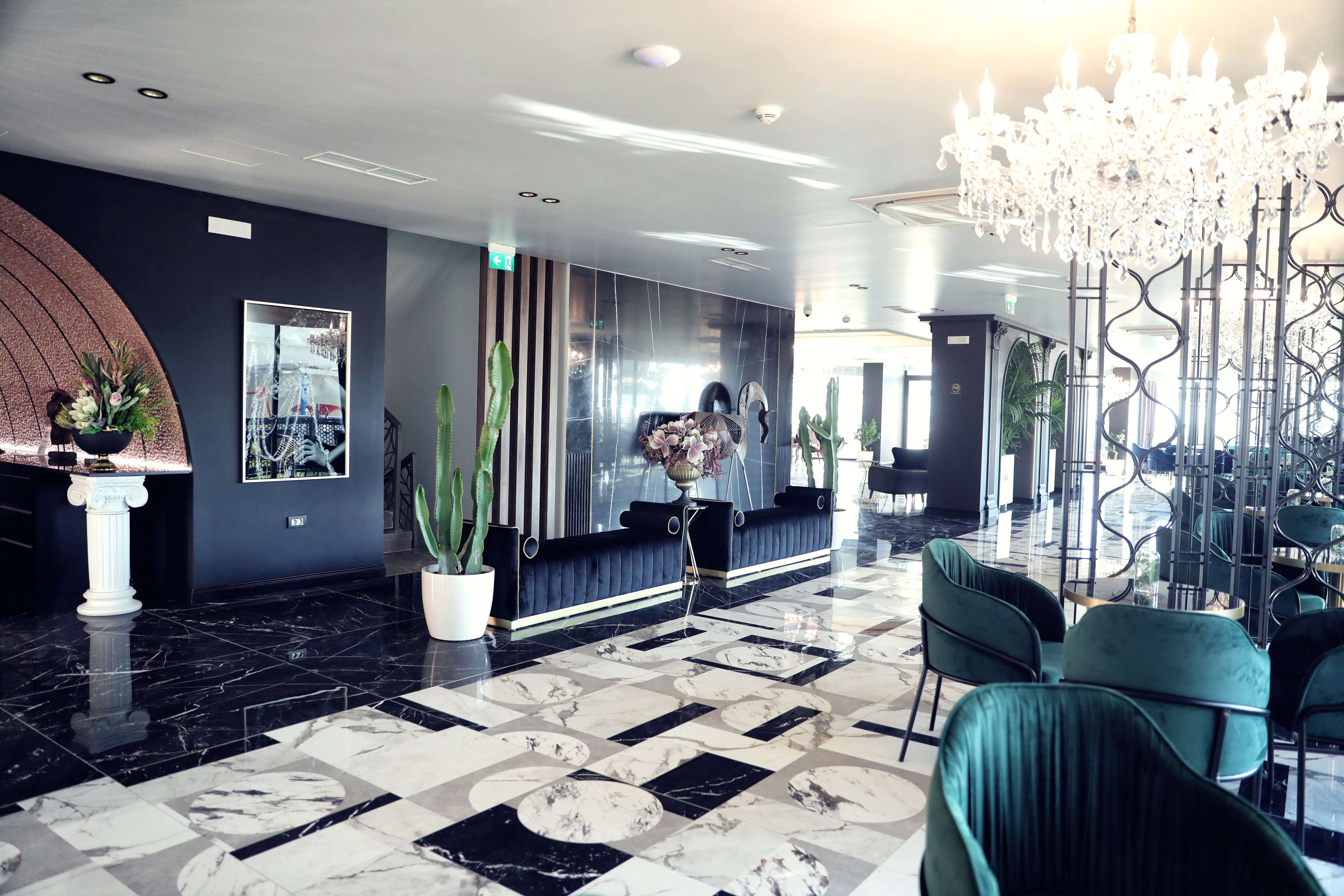 Luxury Premium Finese - photo