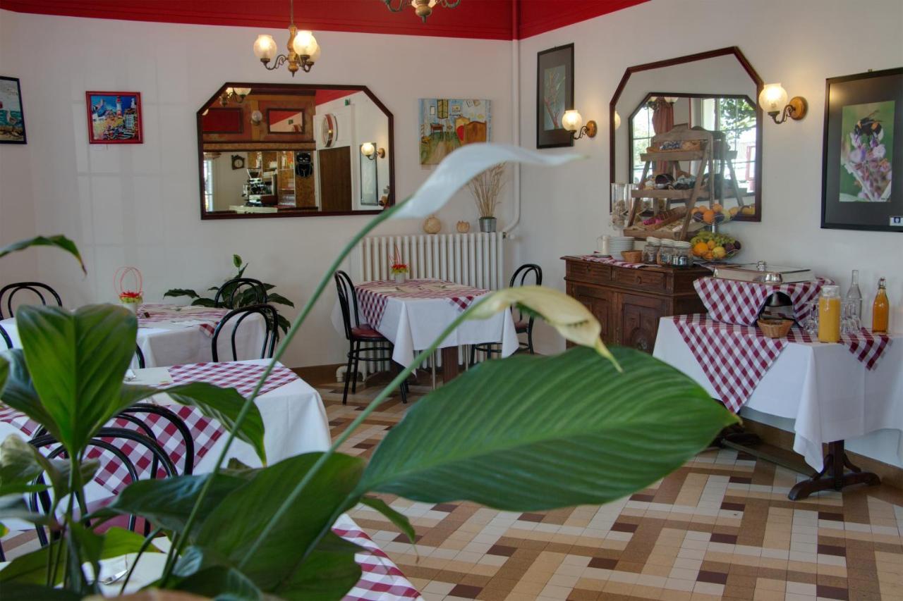 Logis Hotel Le Chalet De La Foret