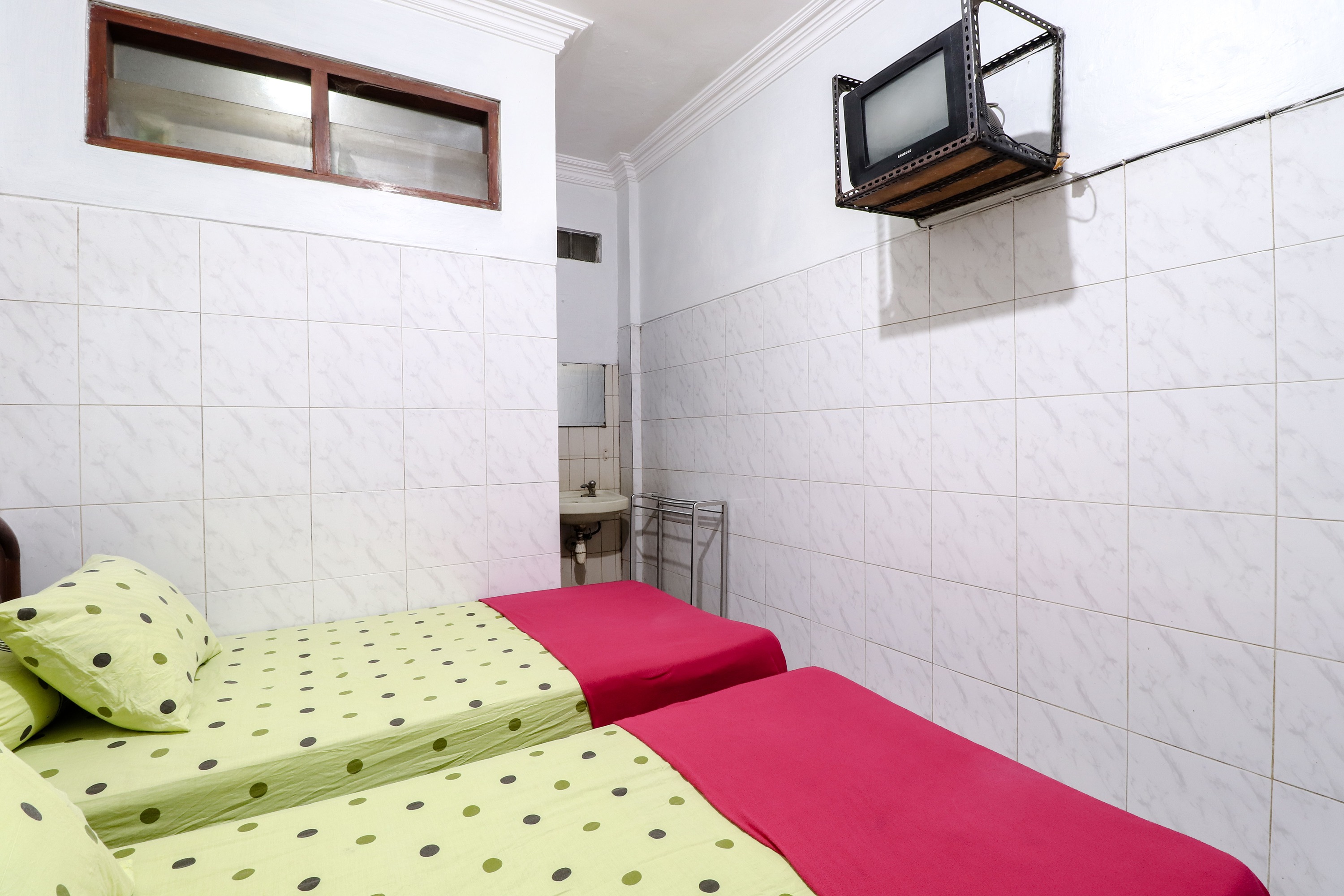 Hotel Gajah Mada By Zuzu