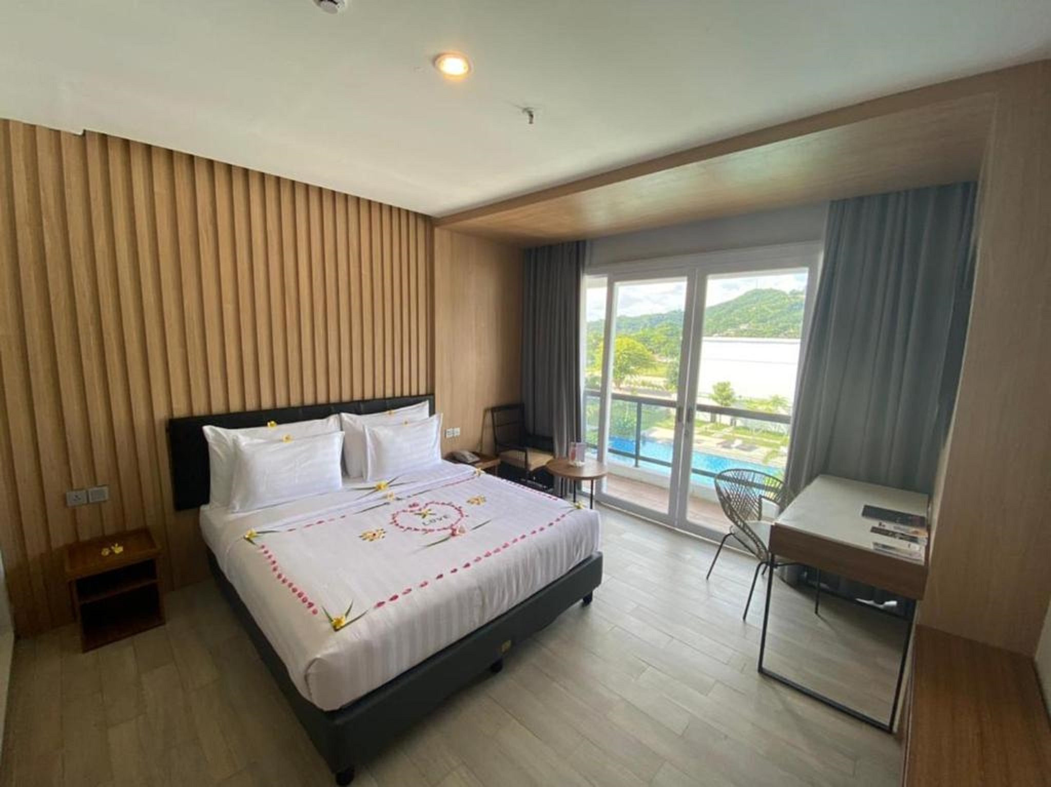 Raja Hotel Kuta Mandalika