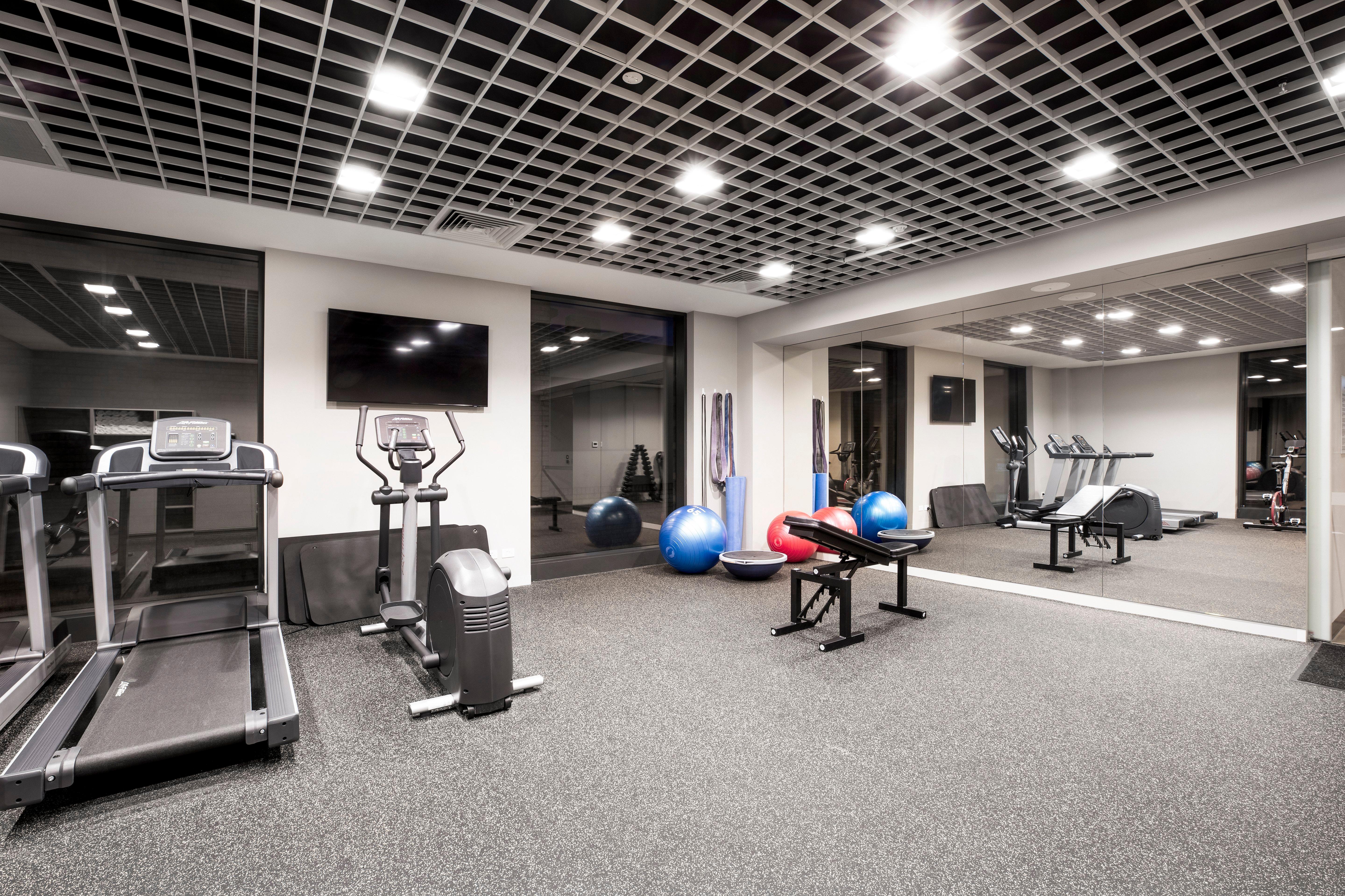 Holiday Inn Suites Geelong