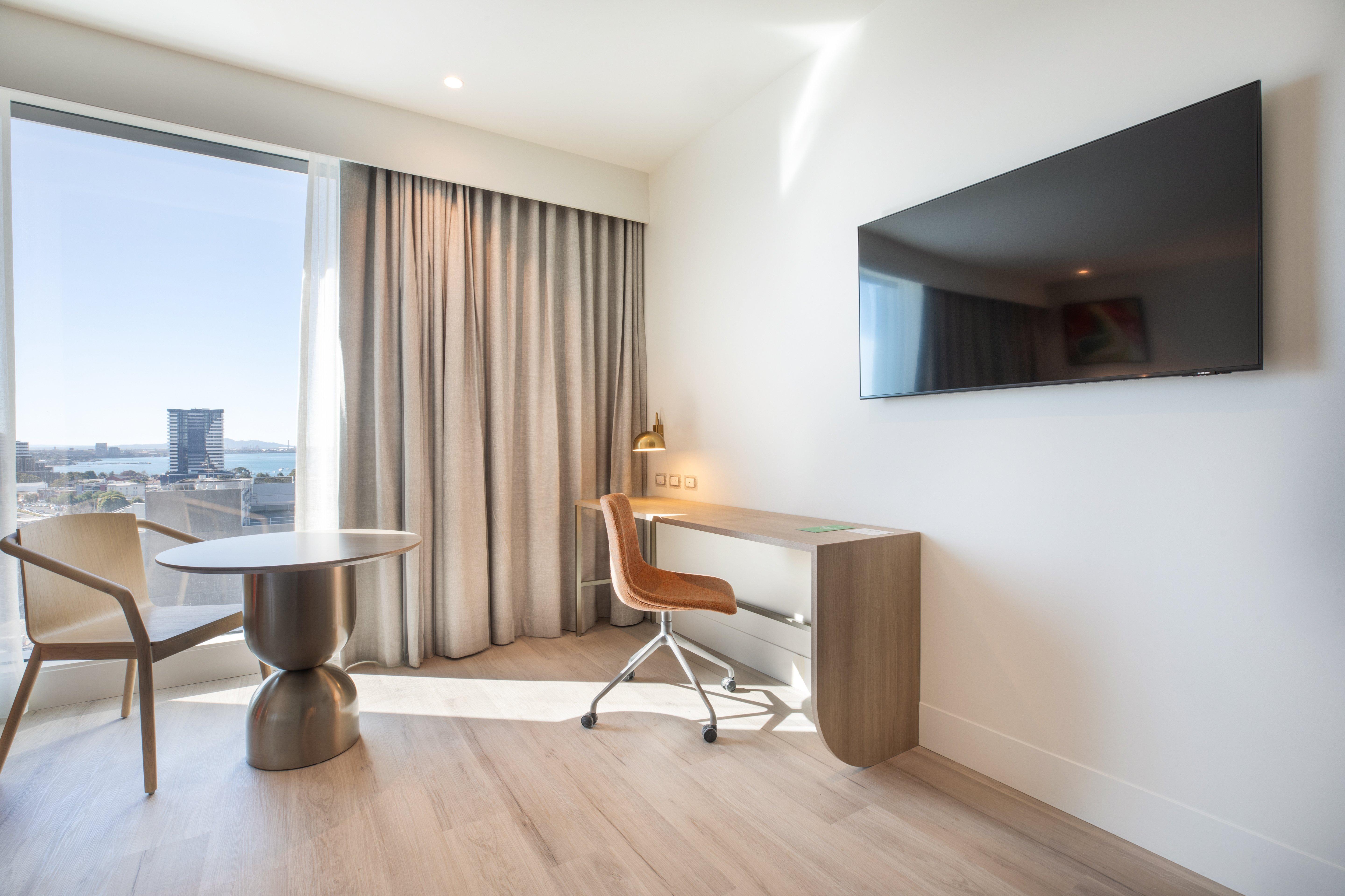Holiday Inn Suites Geelong