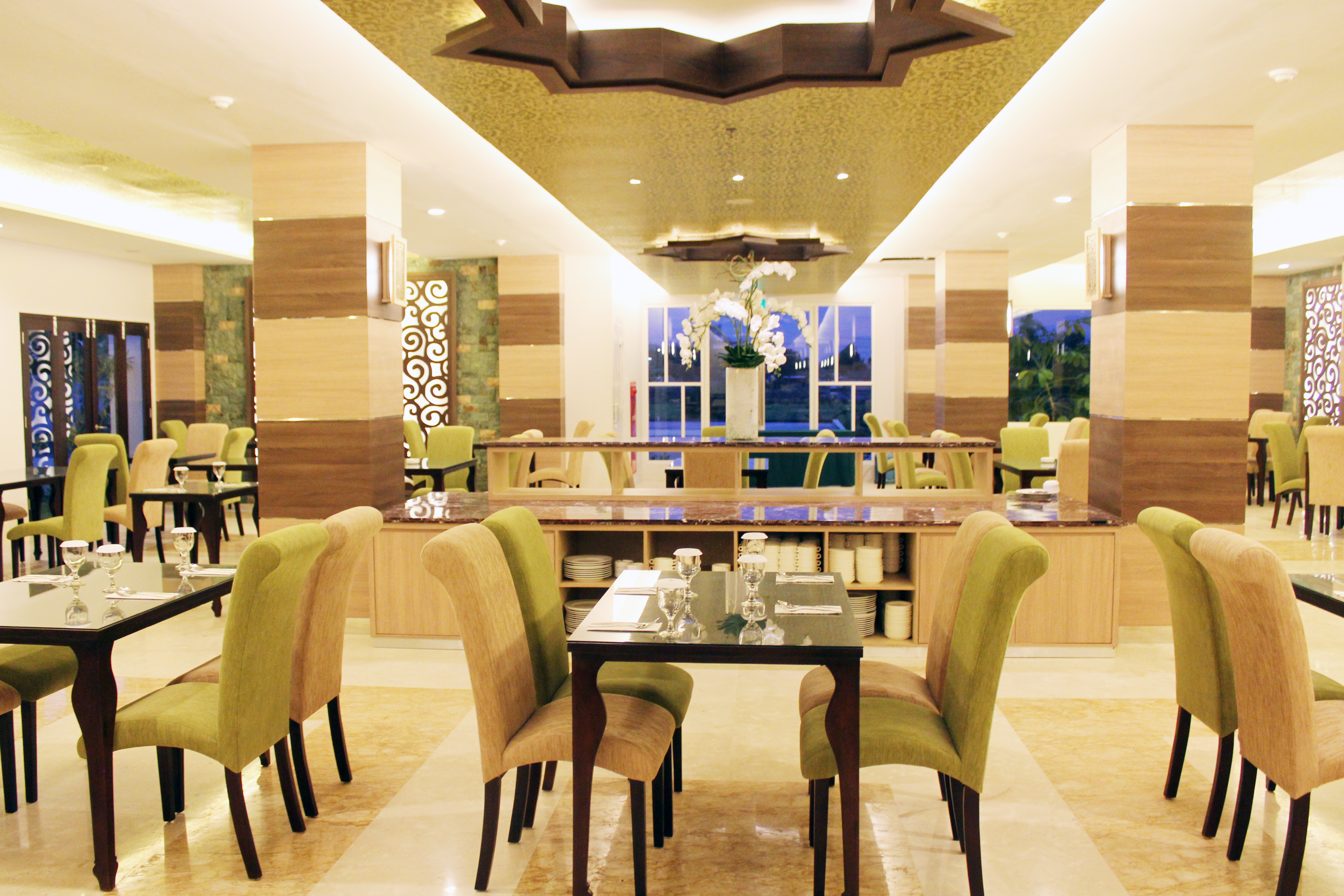 Lorin Syariah Solo Hotel