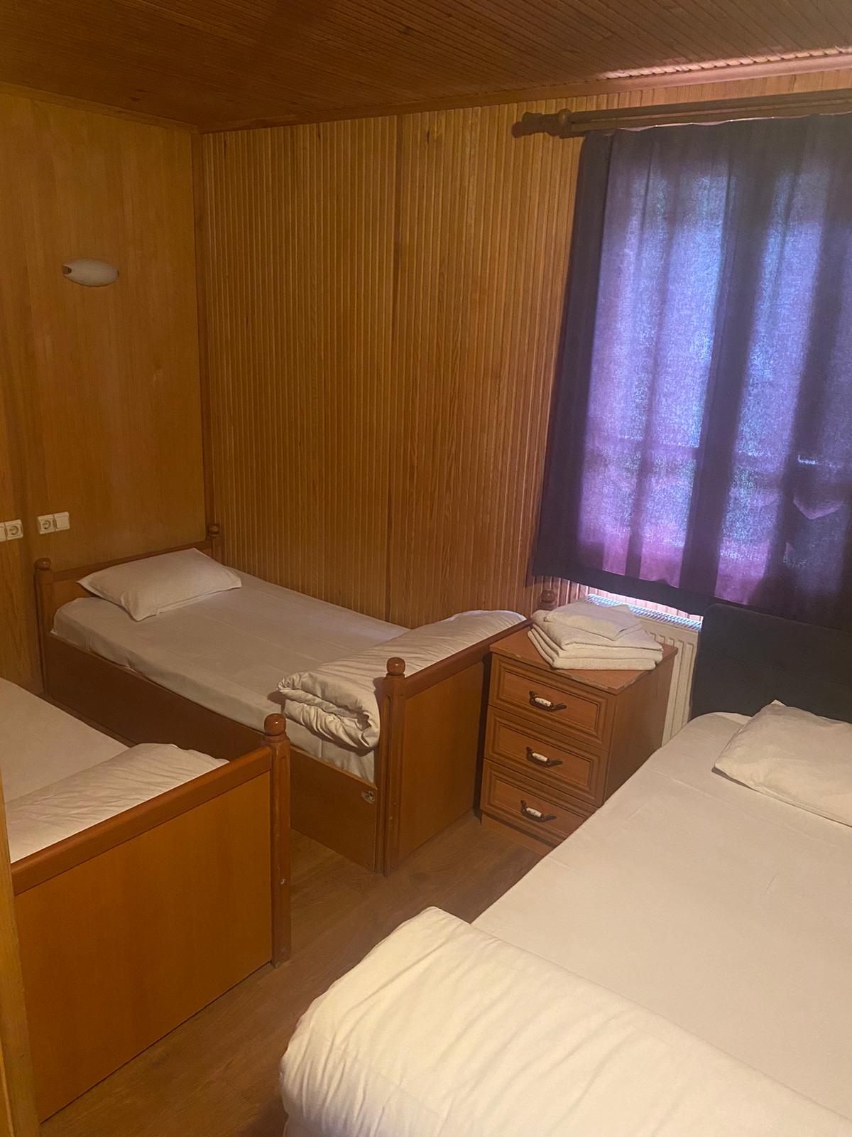 Vesile Otel