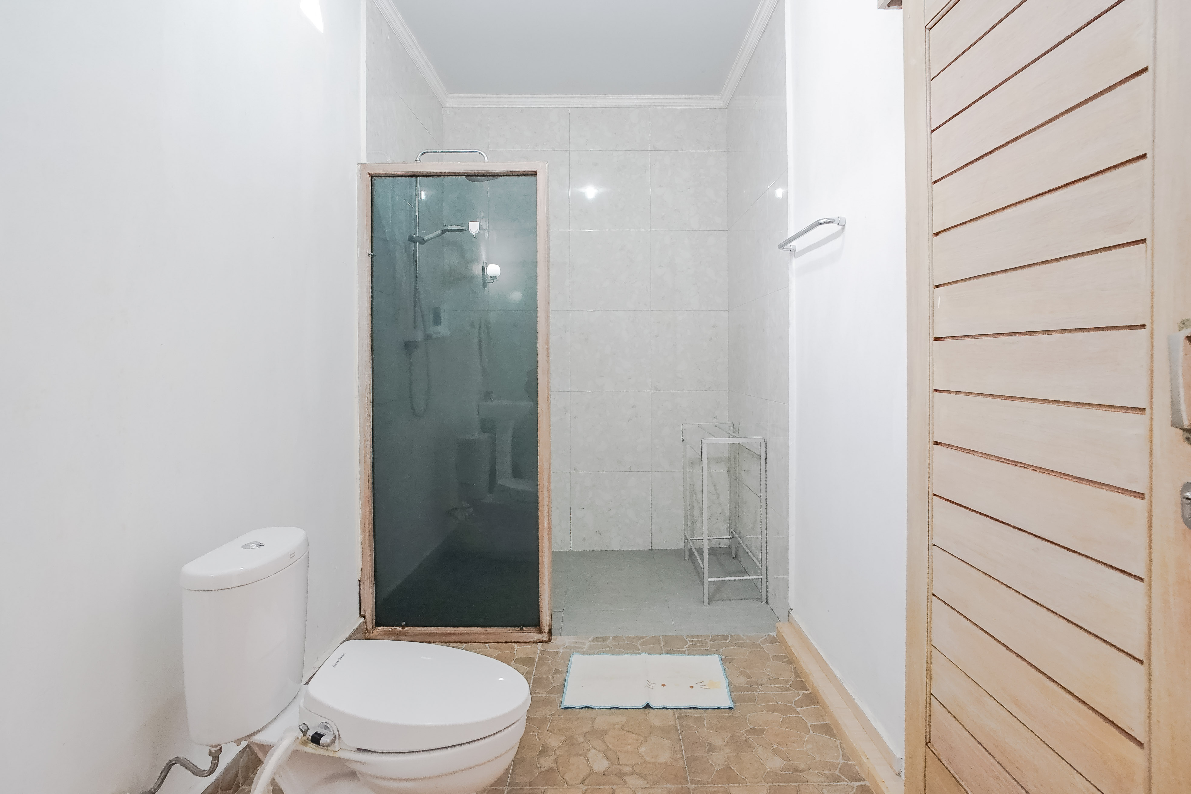 Karan Homestay Canggu By Zuzu