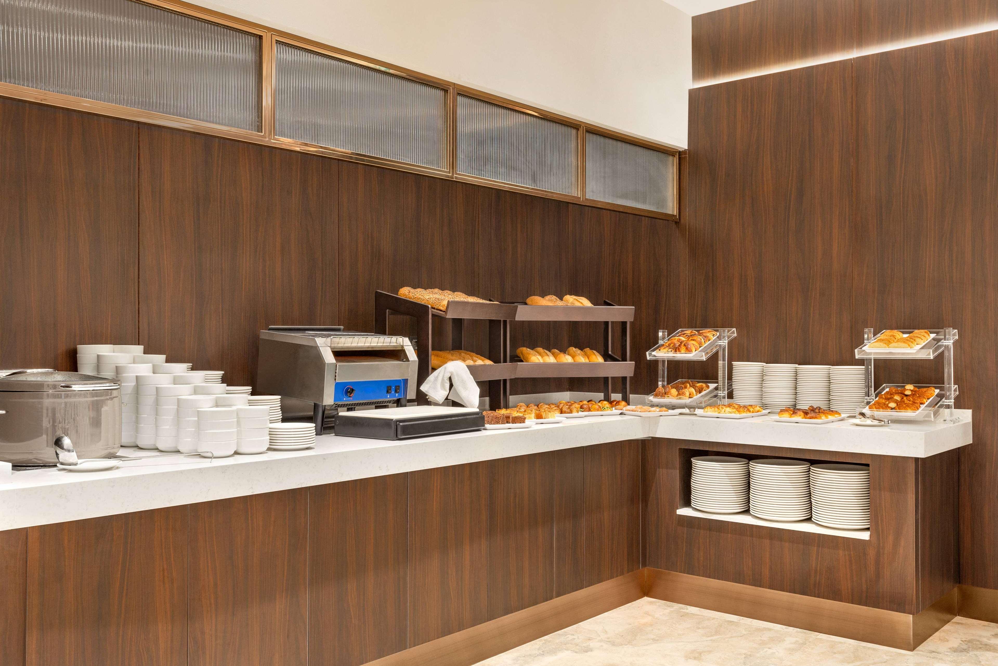 Tryp By Wyndham Istanbul Sisli Hotel