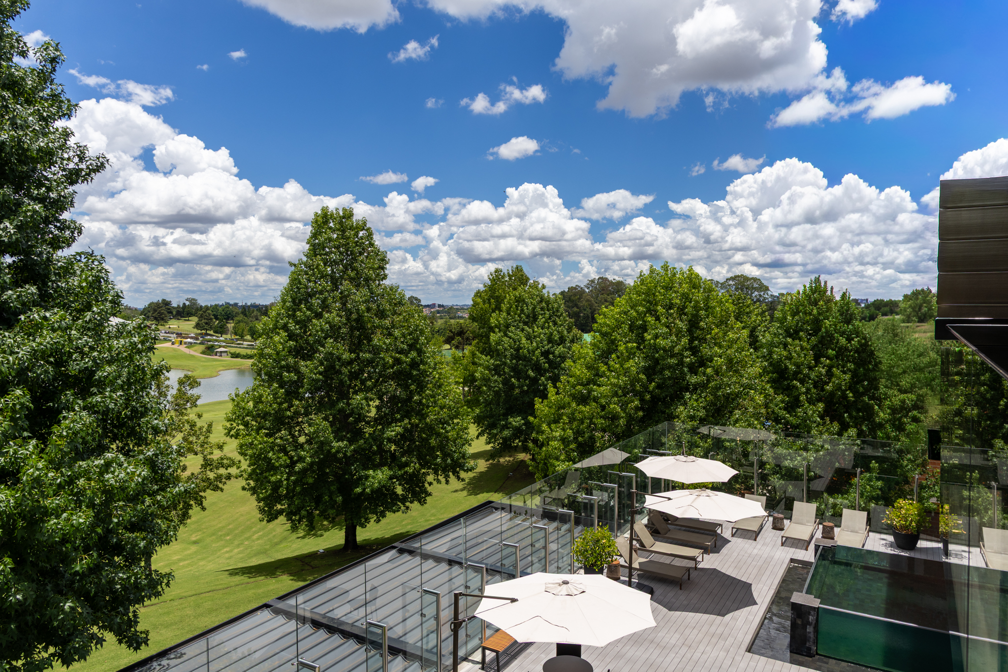 Hotel Suryaa Pinhais Curio Collection by Hilton