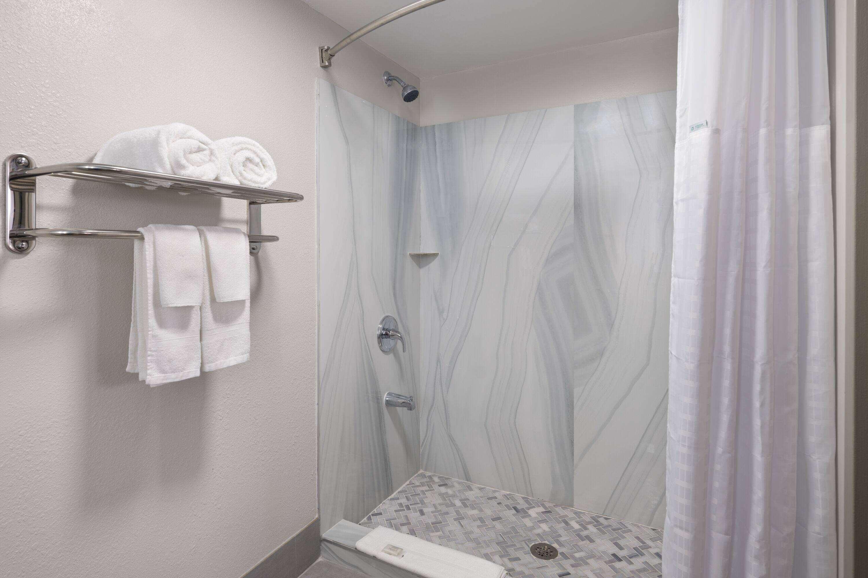 Days Inn By Wyndham Montgomery I-85