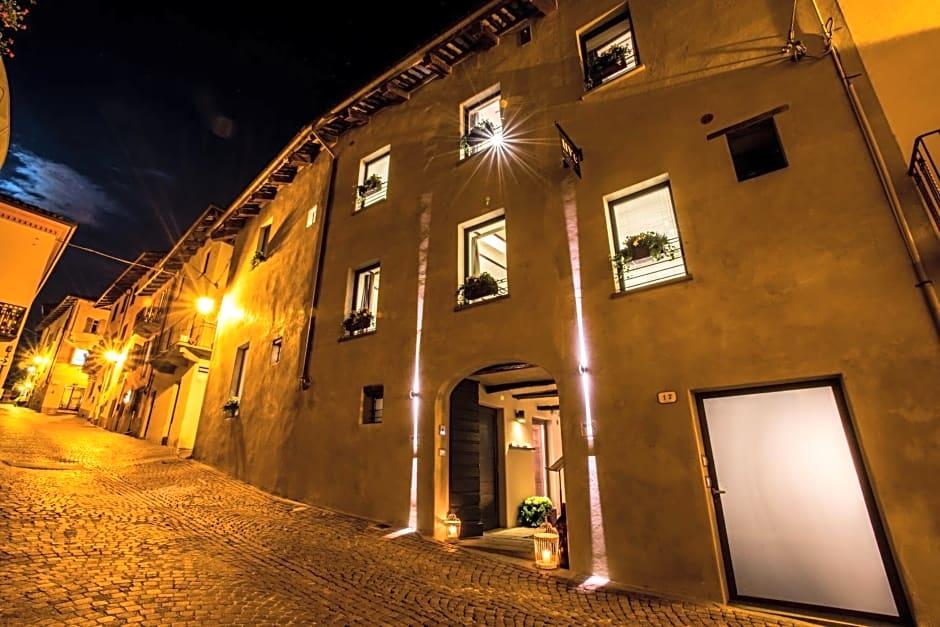 UVE - Rooms & Wine Bar by null