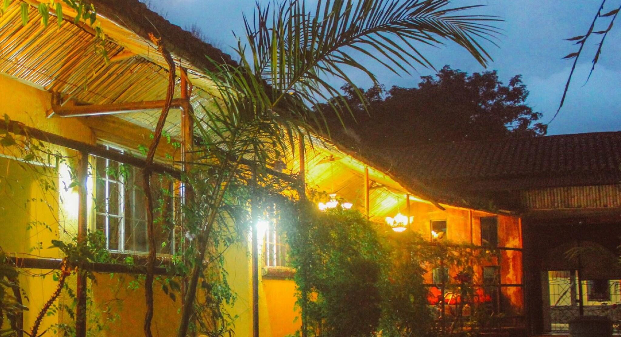 Hotel El Patio De Don Moncho