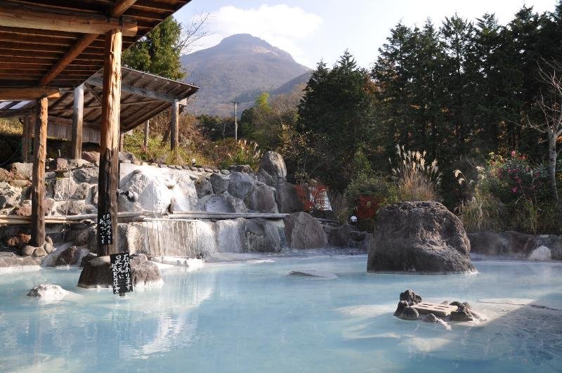 Yufuin Onsen Tsukanoma