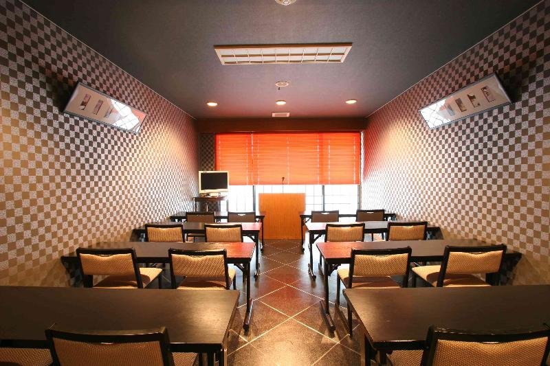 Matsui Honkan by null