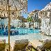 Alia Luxury Suites, ,