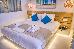 Alia Luxury Suites, ,