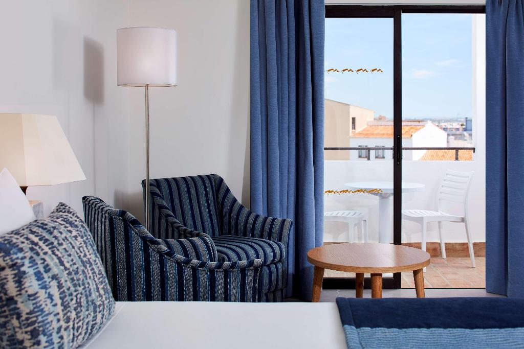 Галерея изображений Nh Lagos Algarve Resort