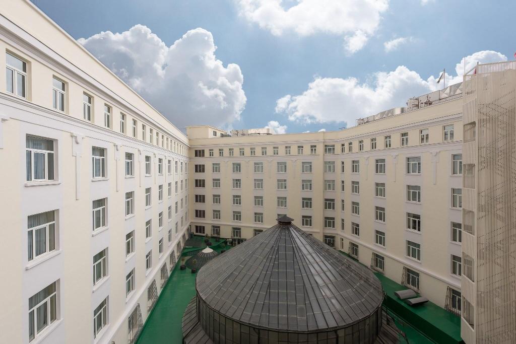 hotel-thumb