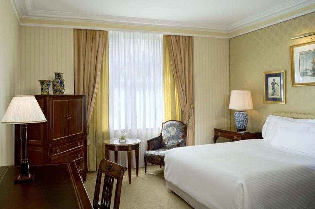 hotel-thumb