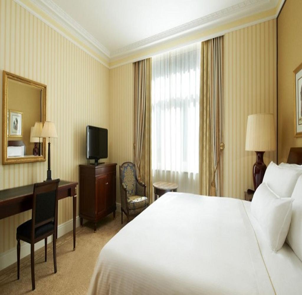 hotel-thumb