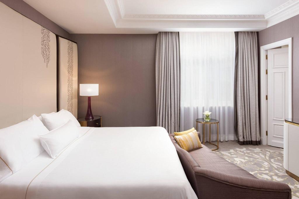 hotel-thumb