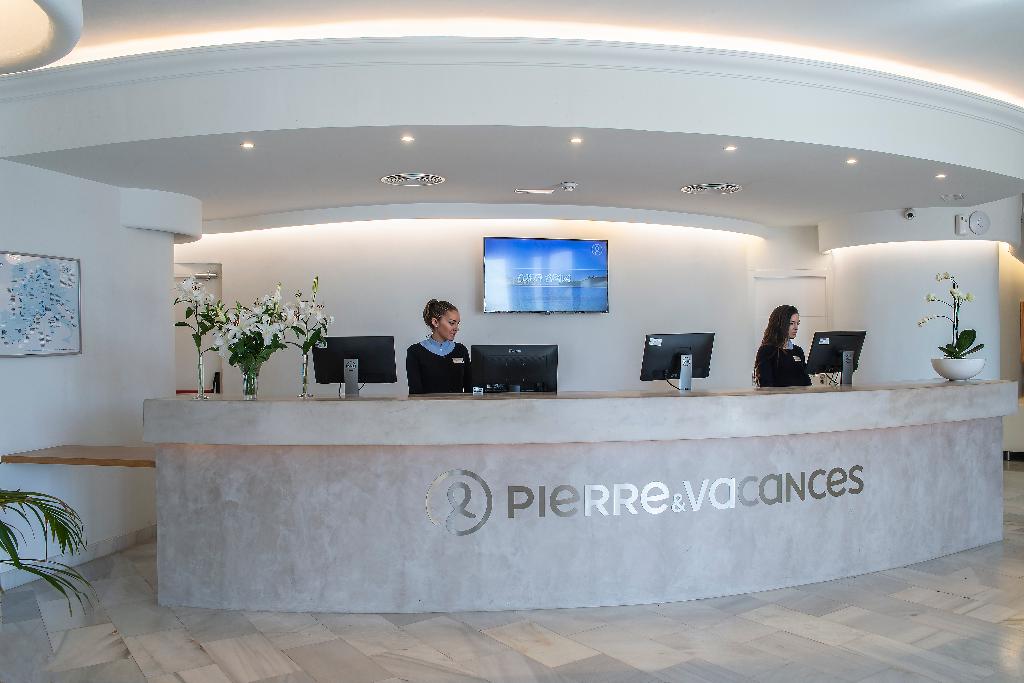 Pierre & Vacances Hotel El Puerto photo 42