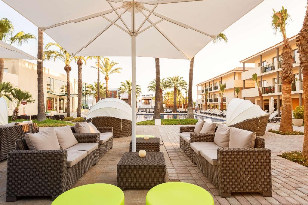 hotel-thumb