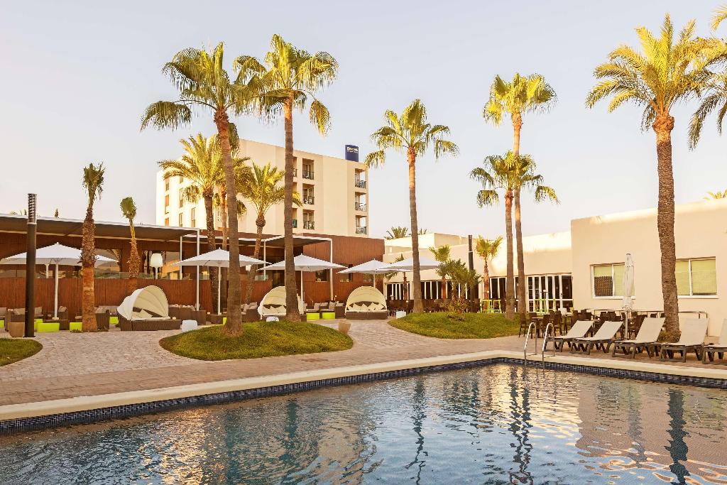 hotel-thumb