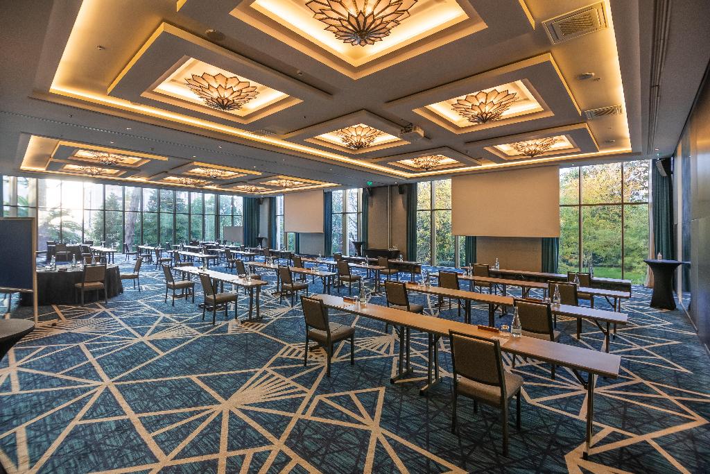 Imagem da galeria de Crowne Plaza Porto