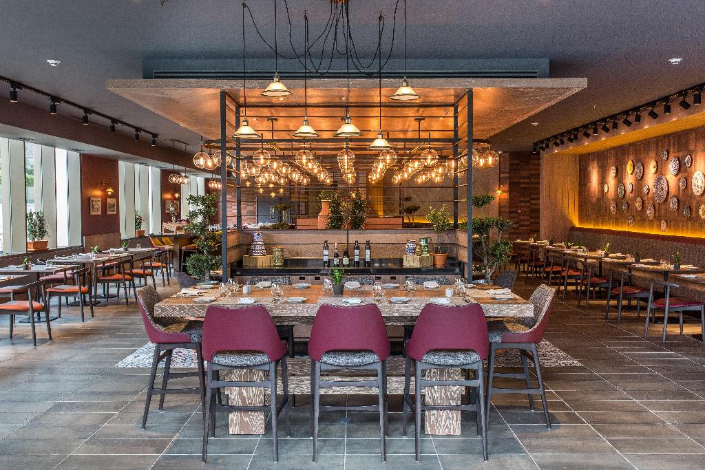 Imagem da galeria de Crowne Plaza Porto