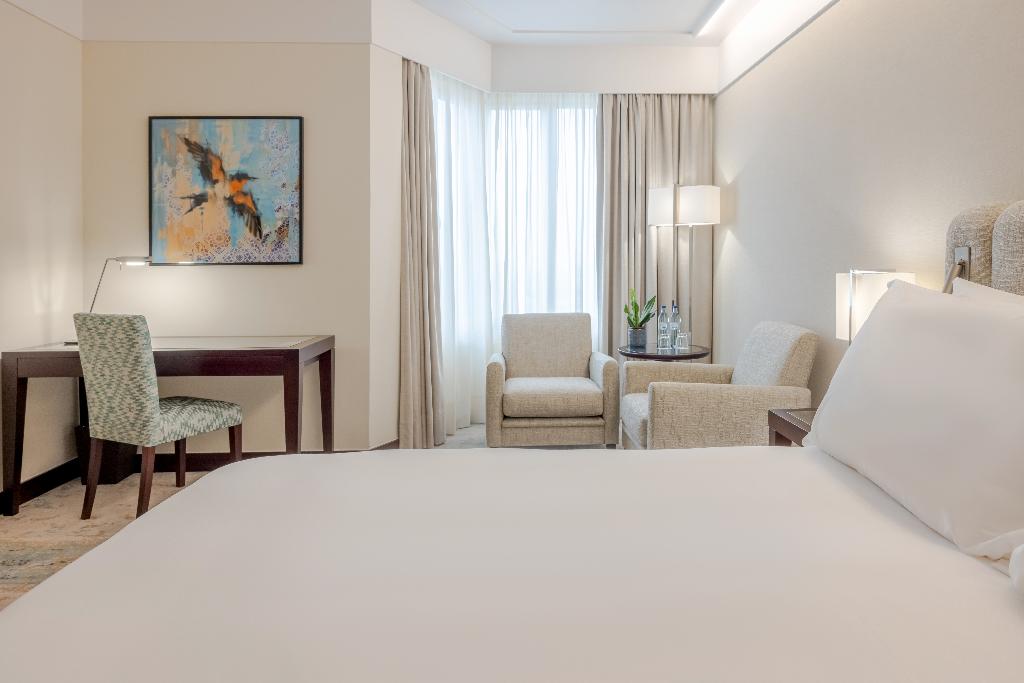 Imagem da galeria de Crowne Plaza Porto